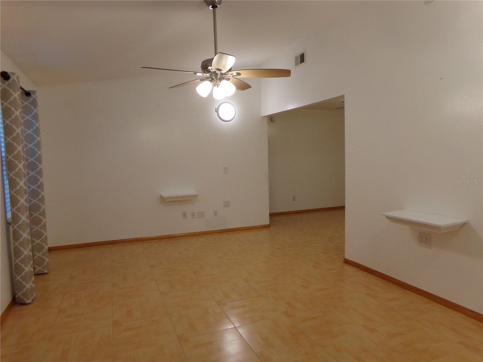 Single Family Residence at 1320 GLADIOLAS DR, WINTER PARK, photo 8 of 55