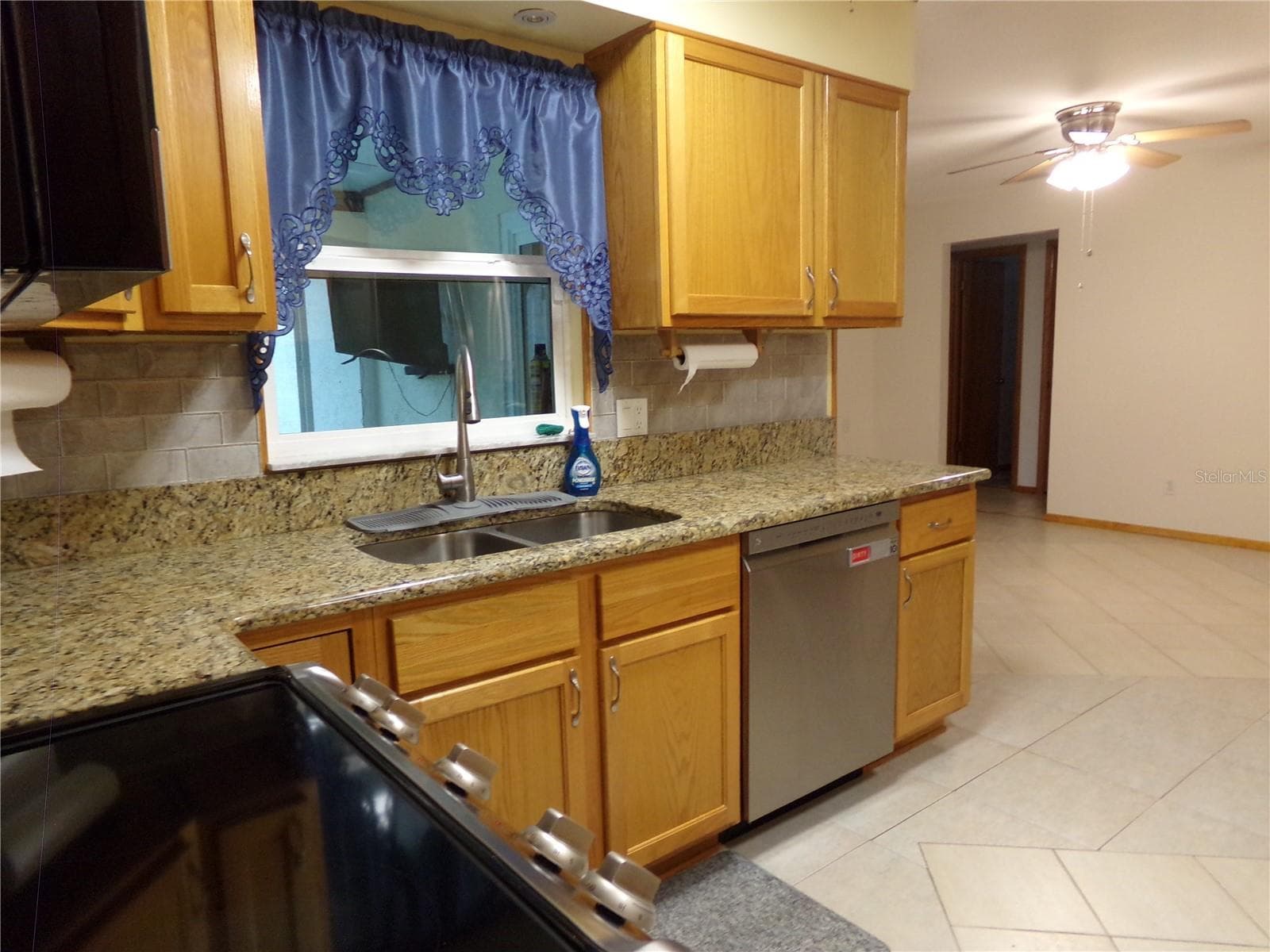 Single Family Residence at 1320 GLADIOLAS DR, WINTER PARK, photo 11 of 55