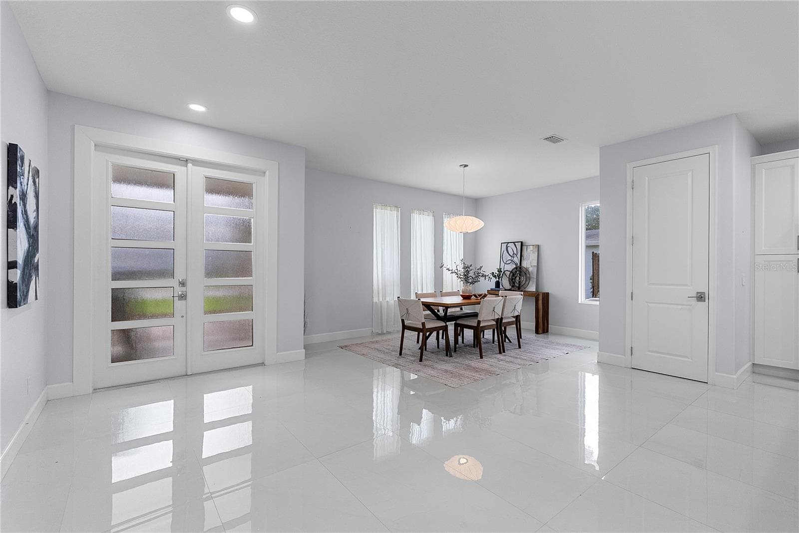Single Family Residence at 1404 BORDER DR, WINTER PARK, photo 2 of 38