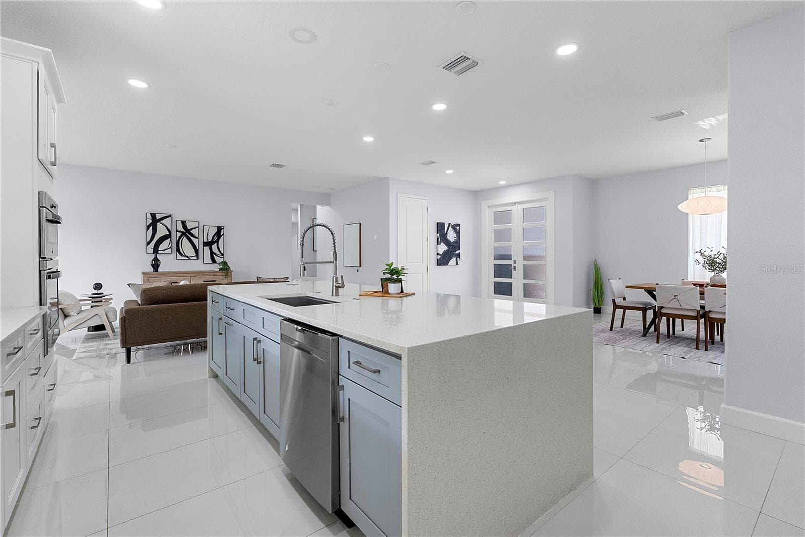 Single Family Residence at 1404 BORDER DR, WINTER PARK, photo 9 of 38
