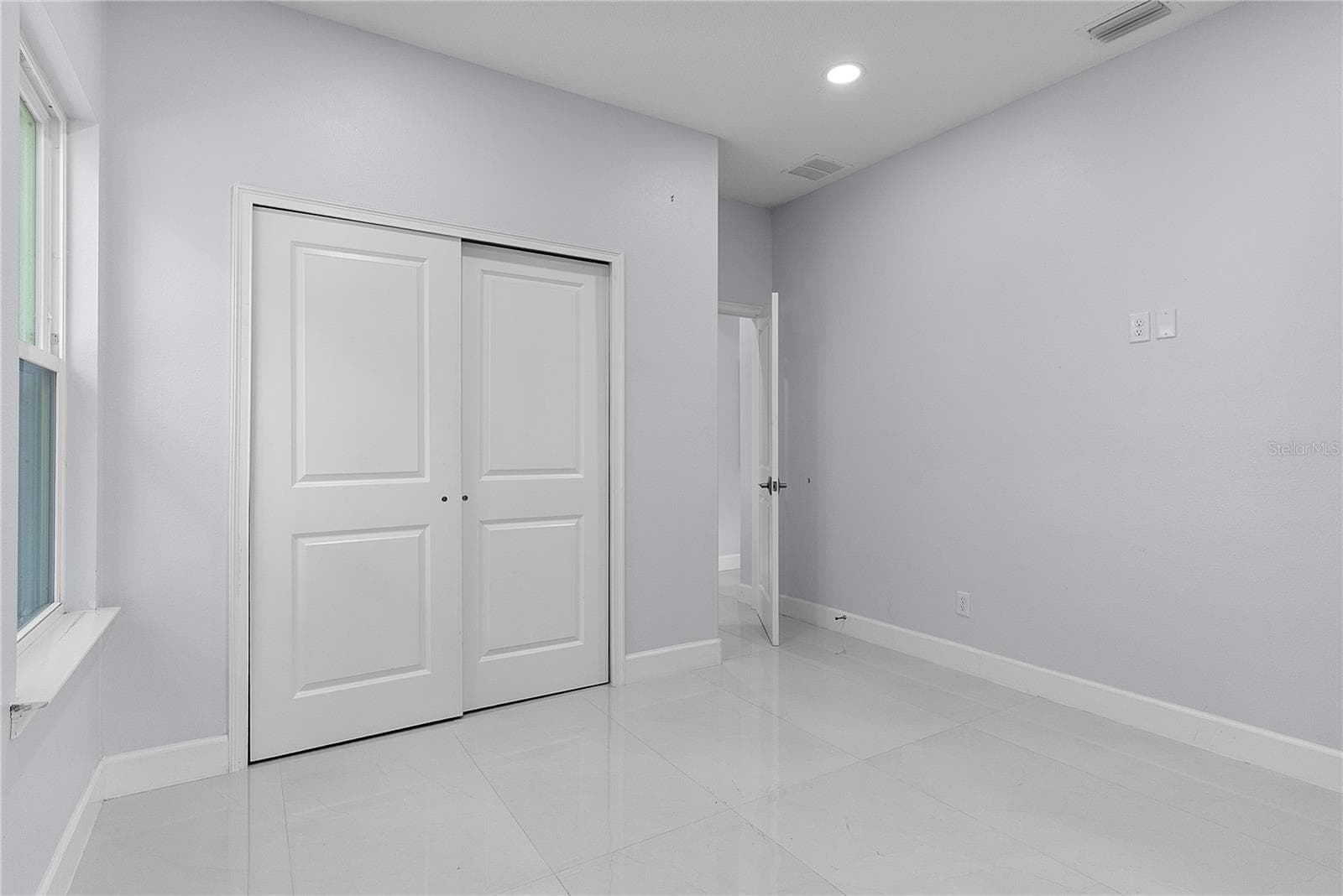 Single Family Residence at 1404 BORDER DR, WINTER PARK, photo 15 of 38