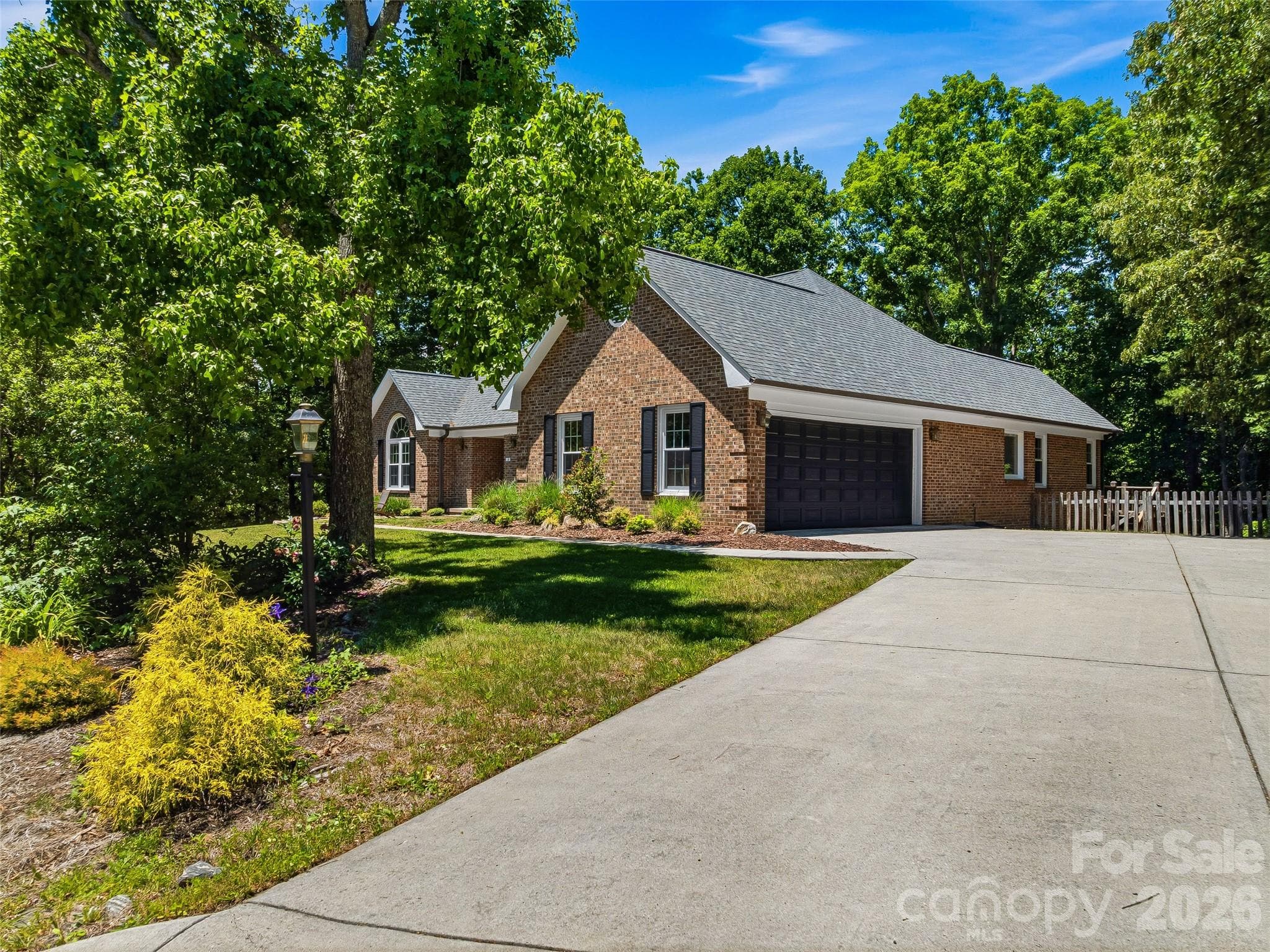 Single Family Residence at Weaverville, photo 2 of 48
