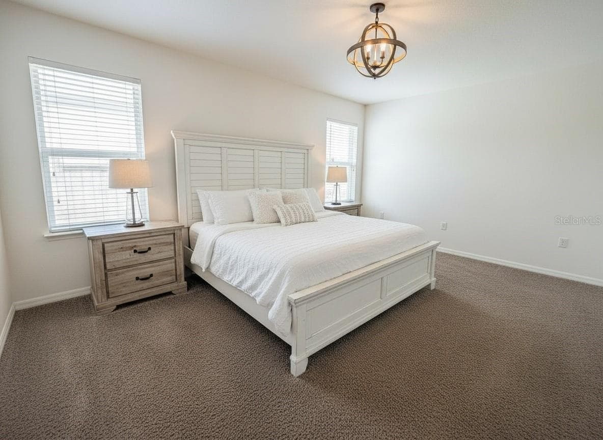 Single Family Residence at 5909 WINDSONG OAK DR, LEESBURG, photo 16 of 39