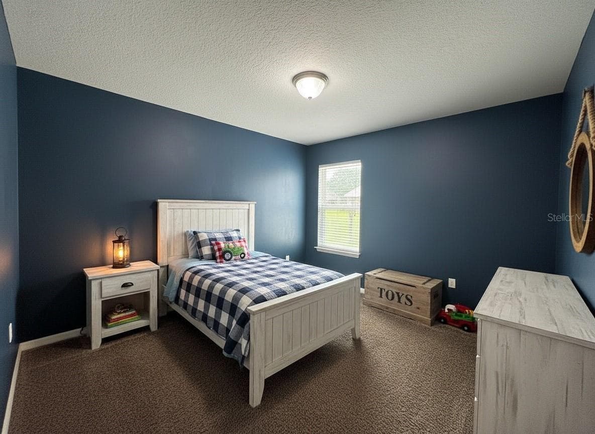 Single Family Residence at 5909 WINDSONG OAK DR, LEESBURG, photo 22 of 39