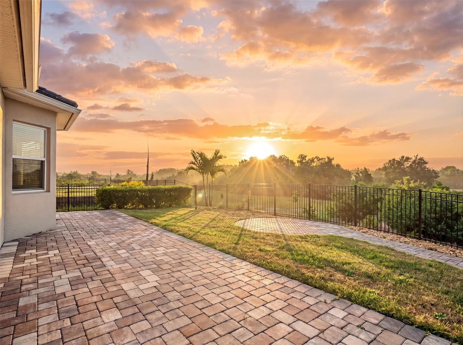 Single Family Residence at 16049 VOLTERRA PT, MONTVERDE, photo 2 of 70