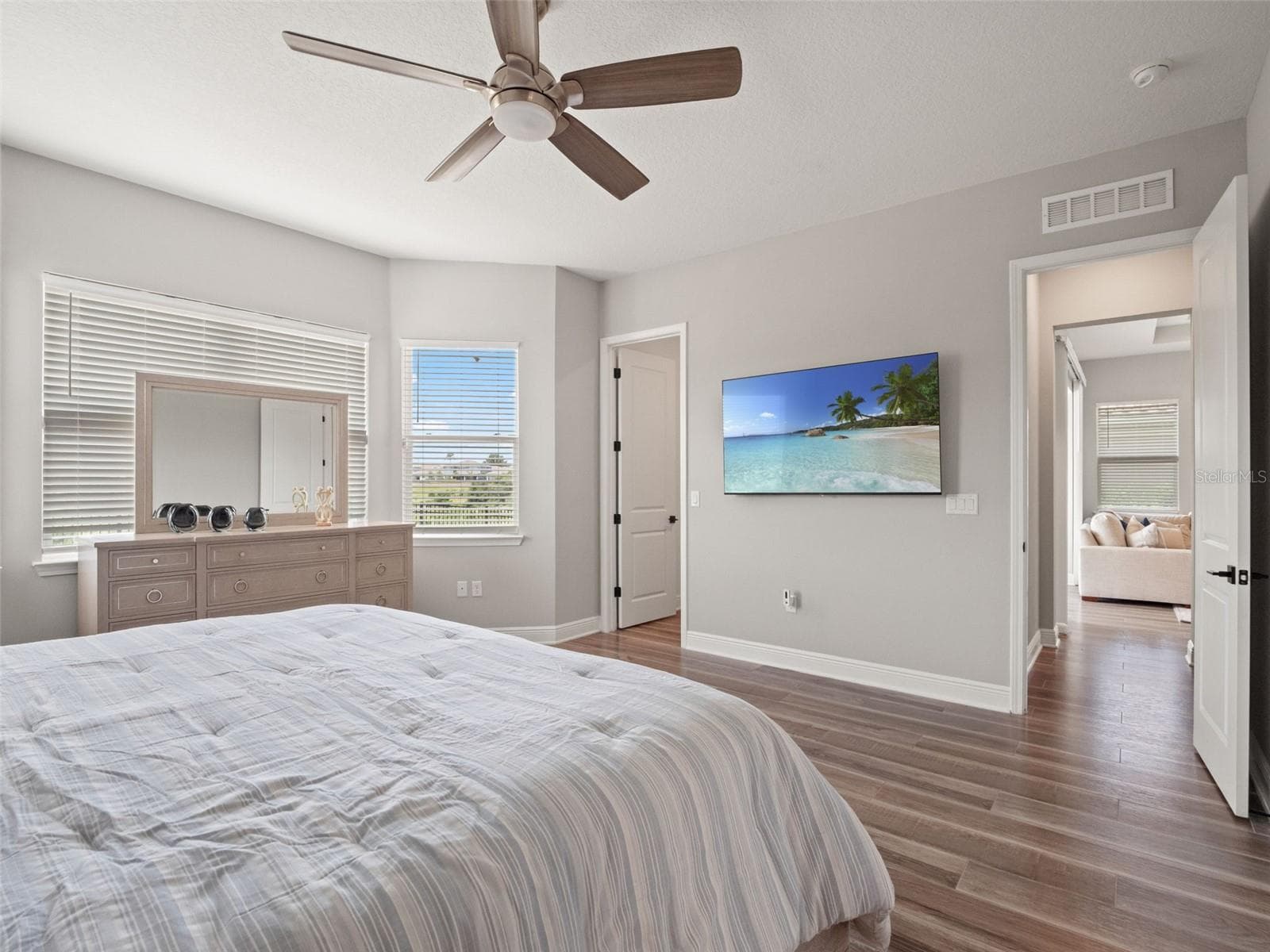 Single Family Residence at 16049 VOLTERRA PT, MONTVERDE, photo 17 of 70