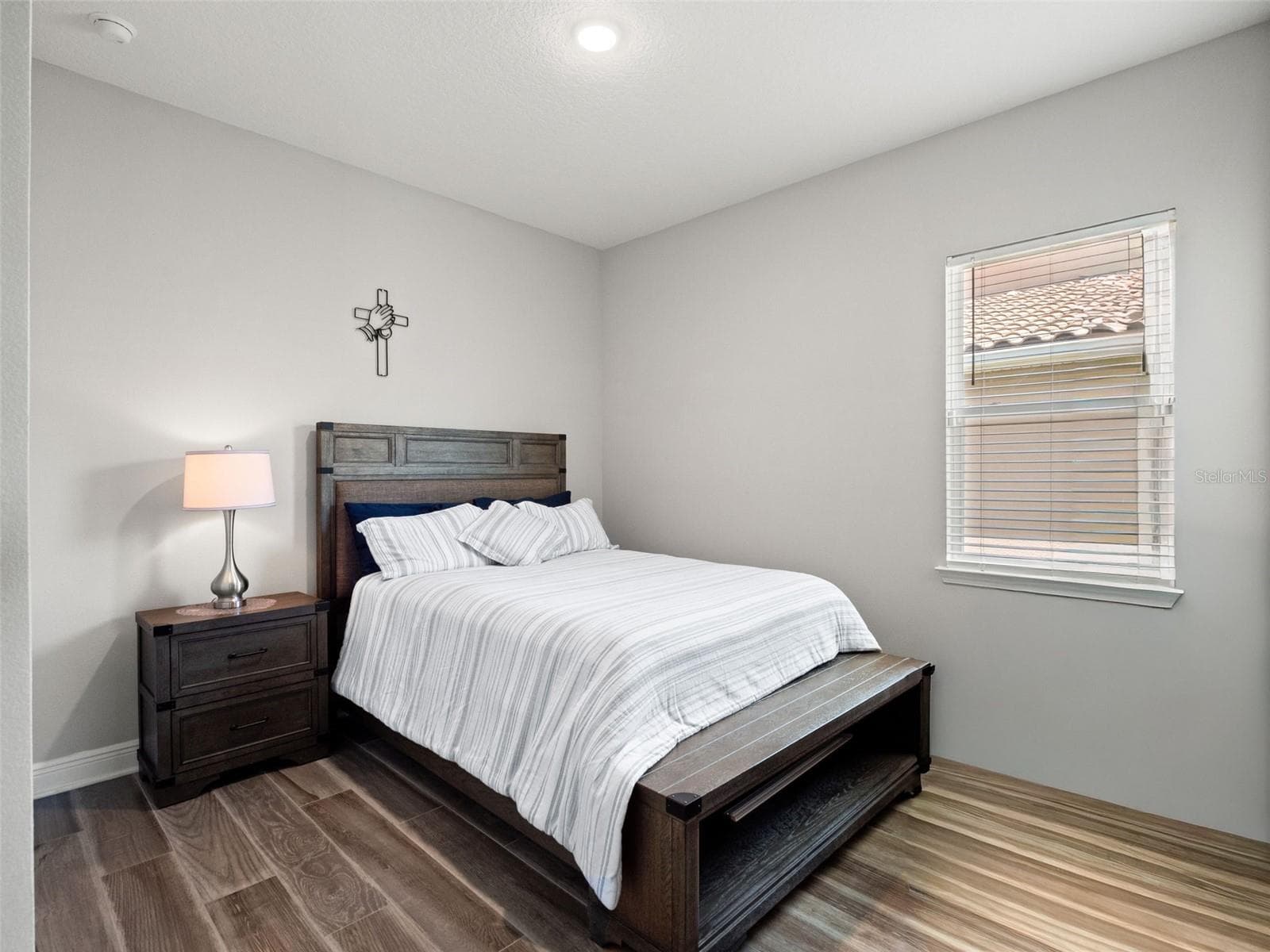 Single Family Residence at 16049 VOLTERRA PT, MONTVERDE, photo 33 of 70