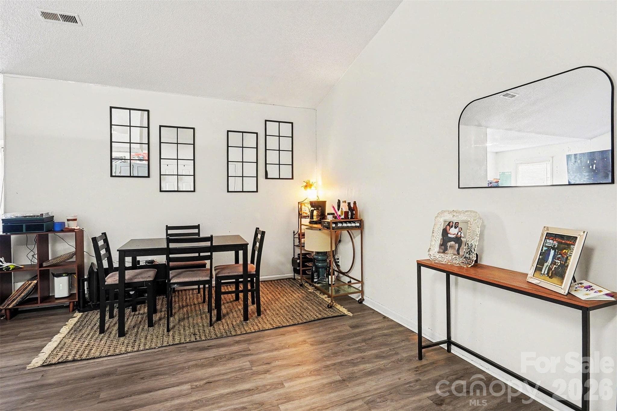 Condominium at 6223 Rosecroft Drive, Charlotte, photo 14 of 25