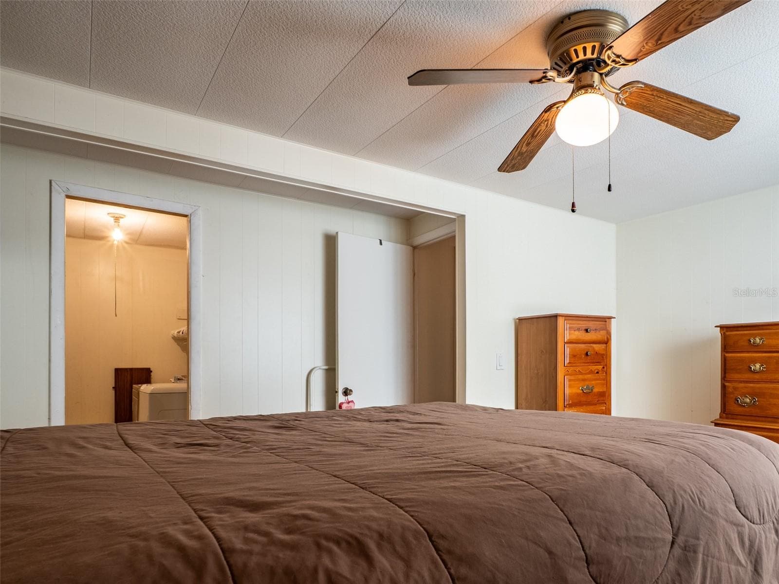 Mobile Home at 401 DENICE DR #401, SEMINOLE, photo 22 of 41