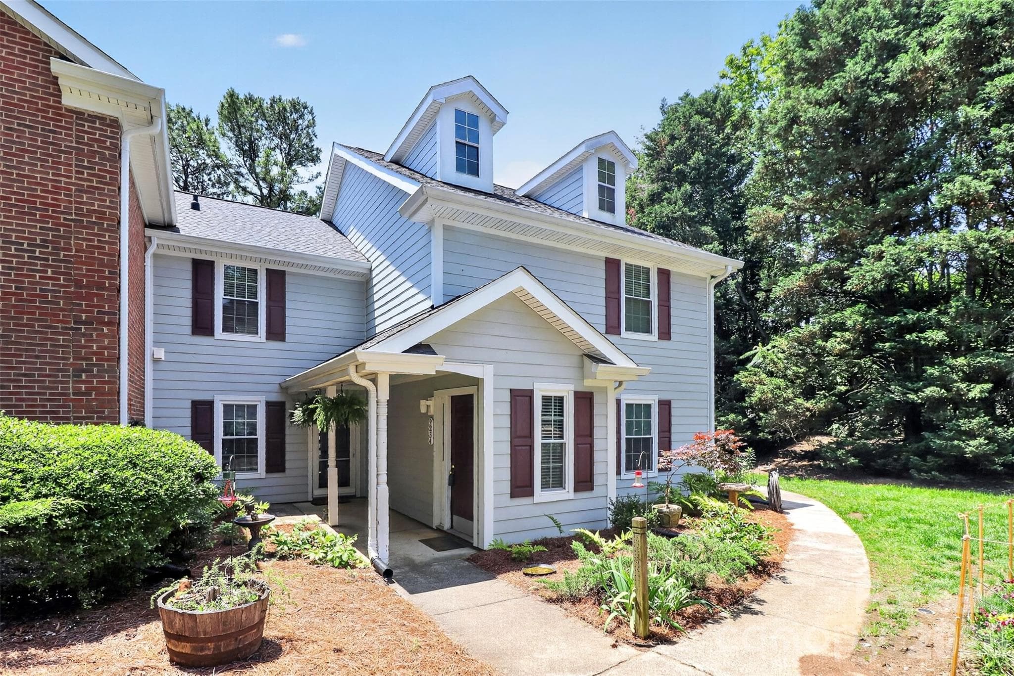 Condominium at Charlotte, photo 2 of 29