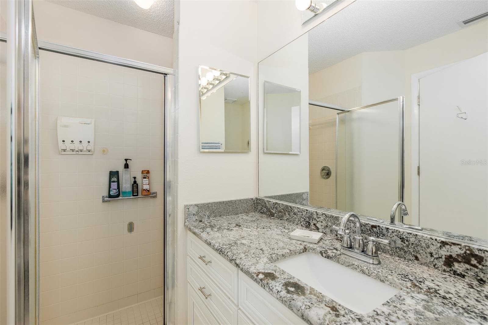 Villa at 9519 SCENIC PINE CT, NEW PORT RICHEY, photo 23 of 48