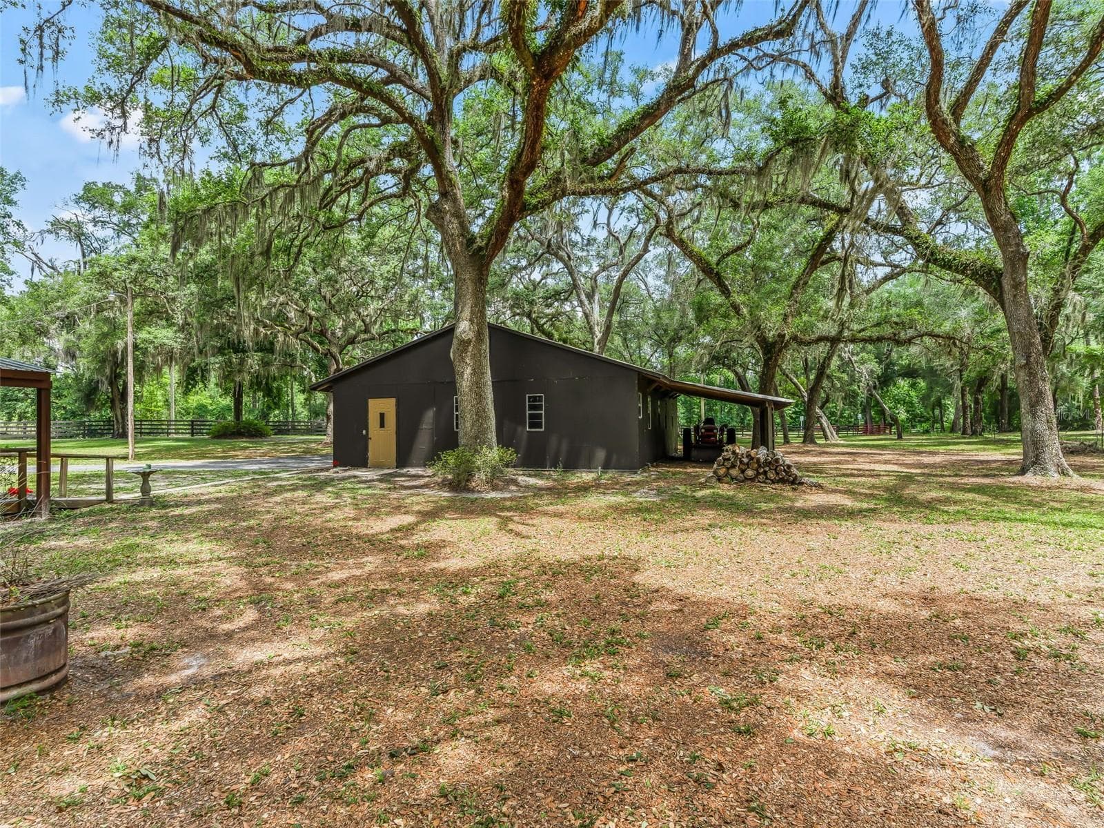 Single Family Residence at 4801 COUNTY ROAD 575, BUSHNELL, photo 37 of 49