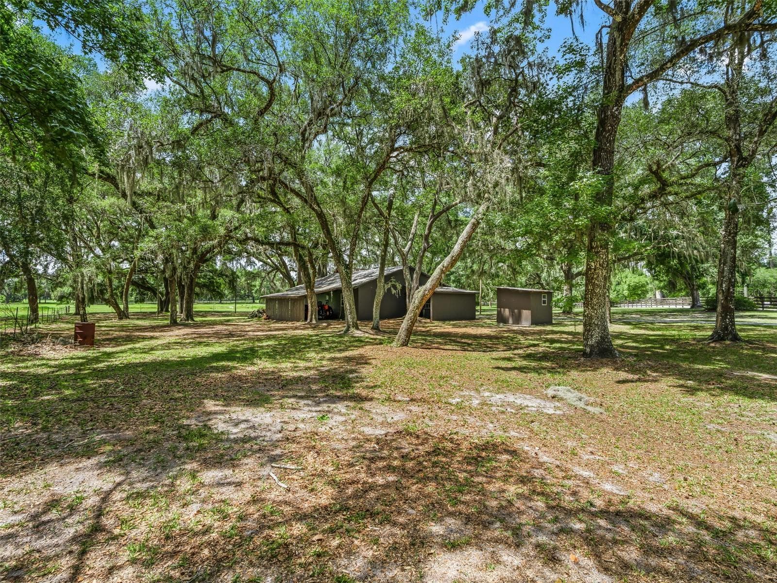 Single Family Residence at 4801 COUNTY ROAD 575, BUSHNELL, photo 41 of 49