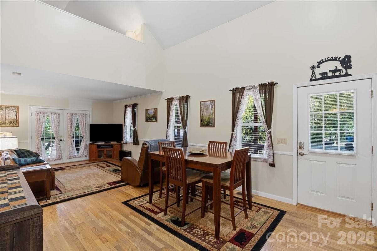 Single Family Residence at 122 Arnold Heights, Waynesville, photo 5 of 43