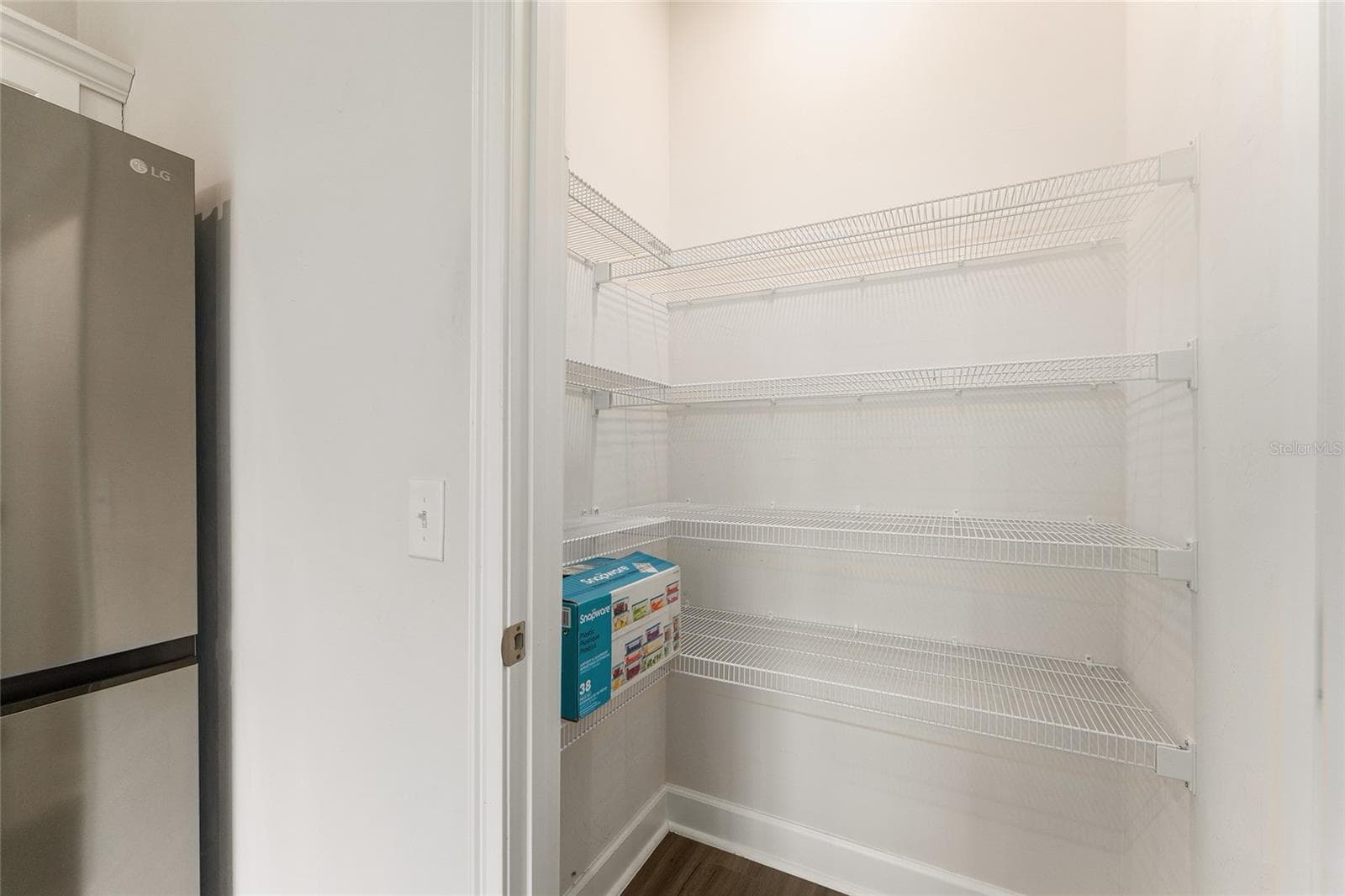 pantry - 12327 NW 159TH WAY, ALACHUA