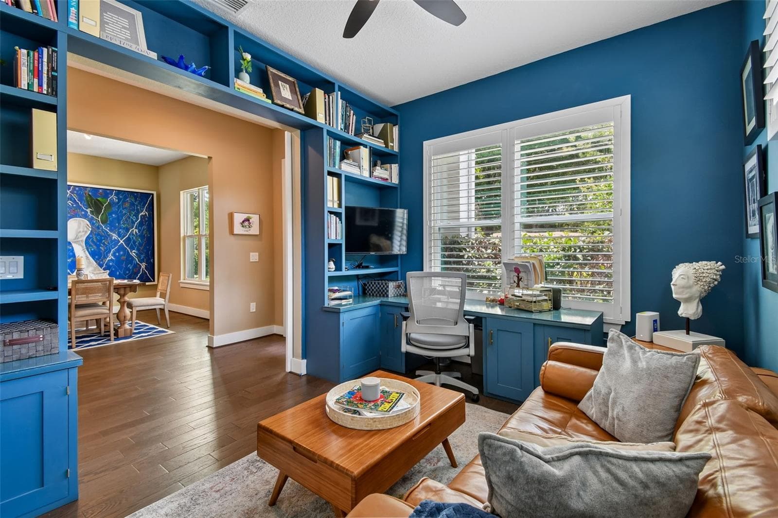 Single Family Residence at 2107 HARGILL DR, ORLANDO, photo 4 of 85