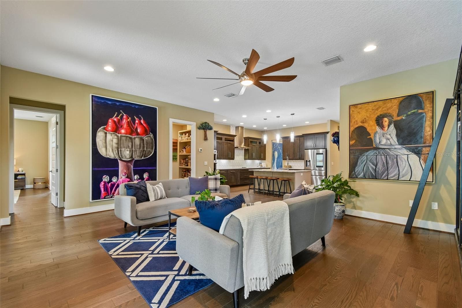 Single Family Residence at 2107 HARGILL DR, ORLANDO, photo 9 of 85
