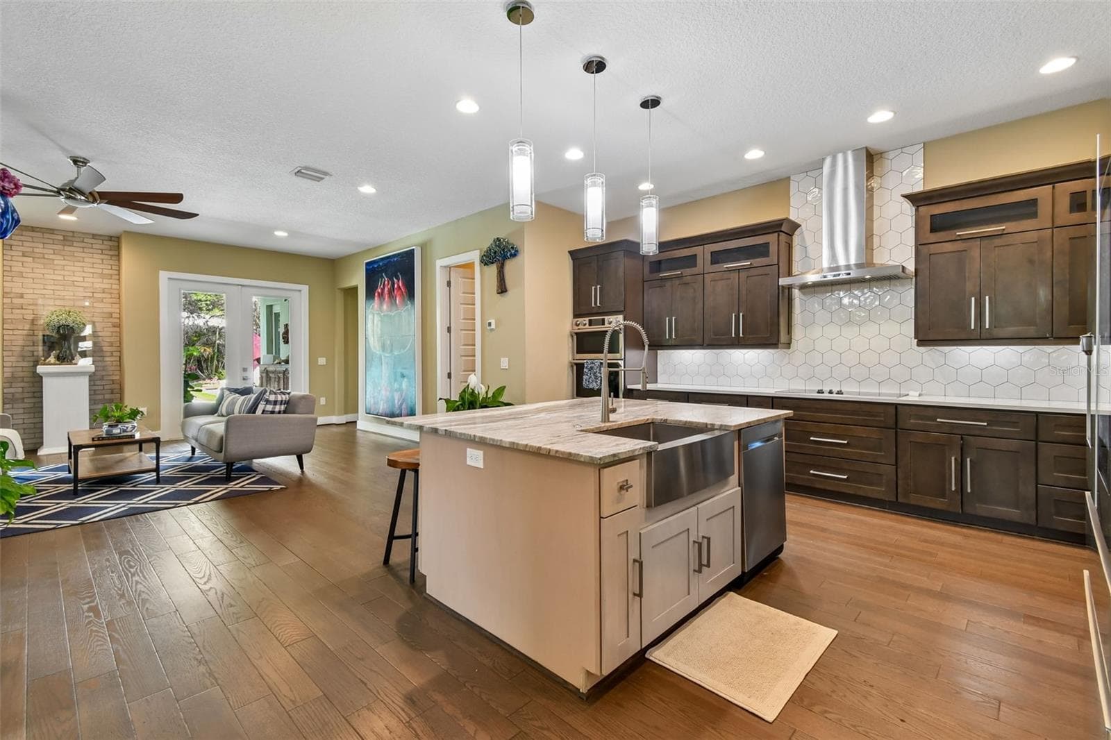 Single Family Residence at 2107 HARGILL DR, ORLANDO, photo 16 of 85
