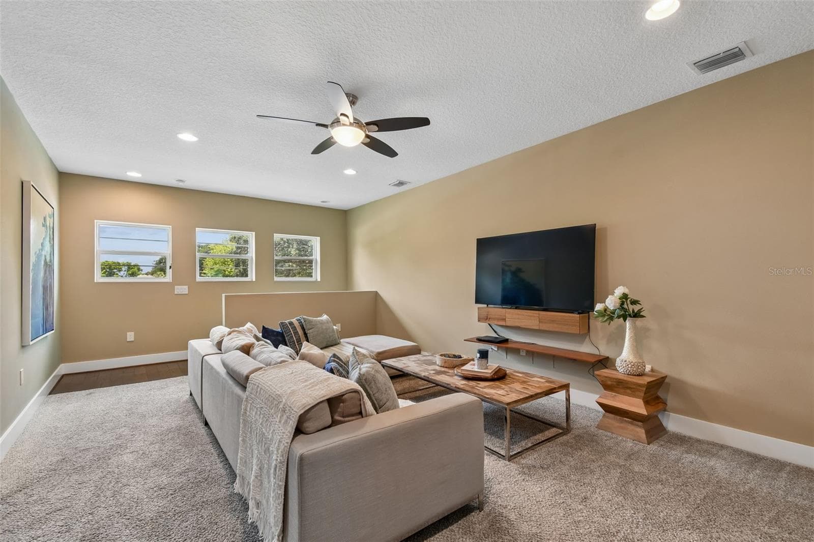 Single Family Residence at 2107 HARGILL DR, ORLANDO, photo 34 of 85