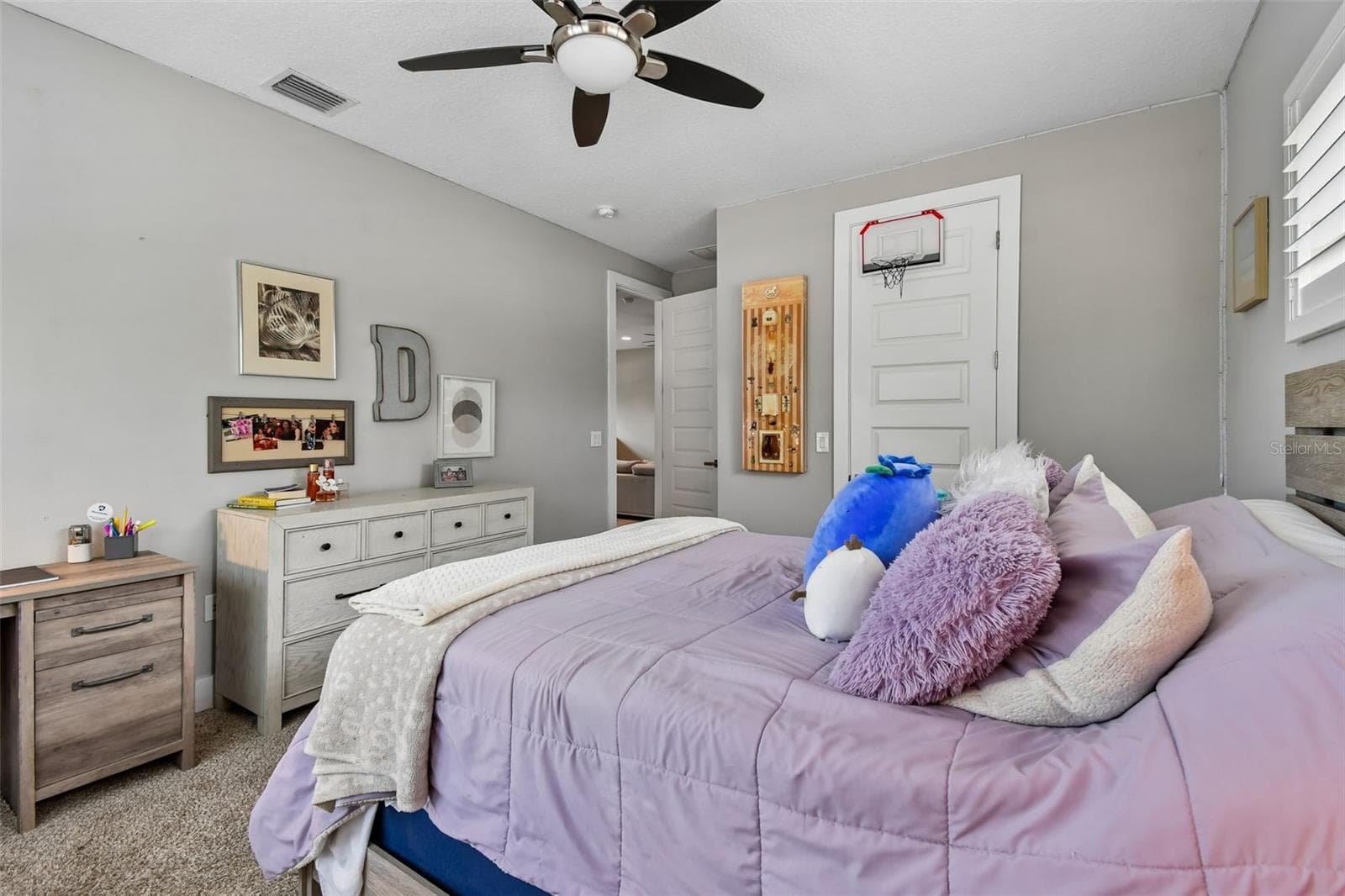 Single Family Residence at 2107 HARGILL DR, ORLANDO, photo 45 of 85