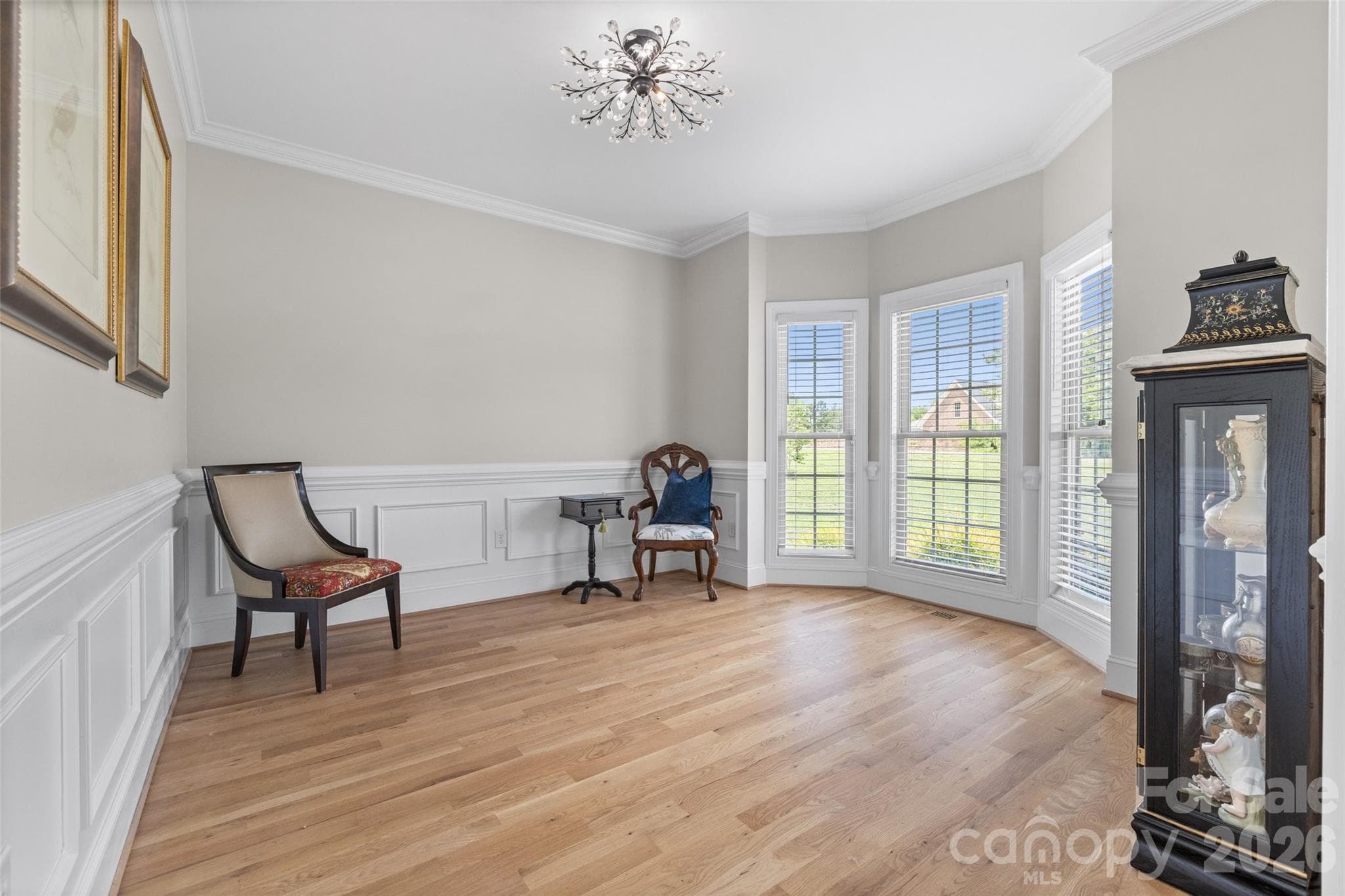 Single Family Residence at Lancaster, photo 4 of 48