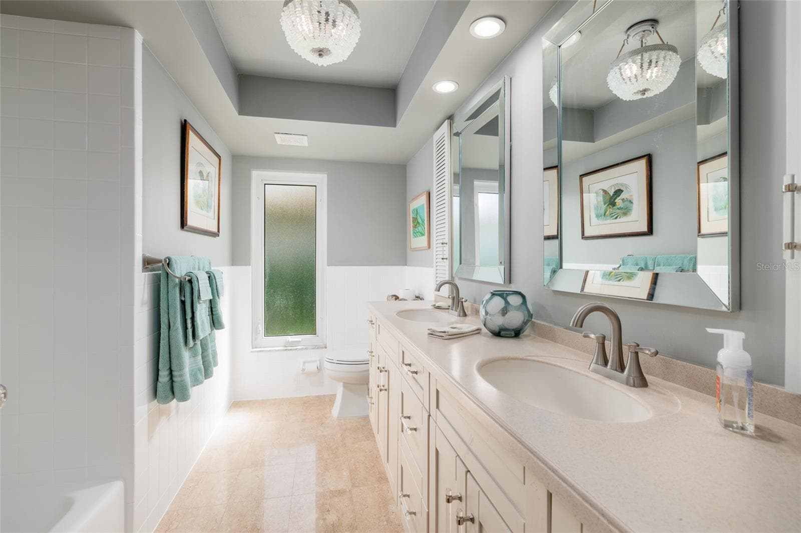 3rd Bathroom - 2011 MICHIGAN AVE NE, ST PETERSBURG