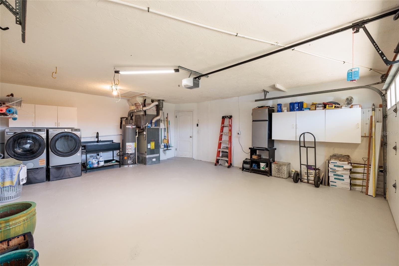 2 Car Garage - 2011 MICHIGAN AVE NE, ST PETERSBURG