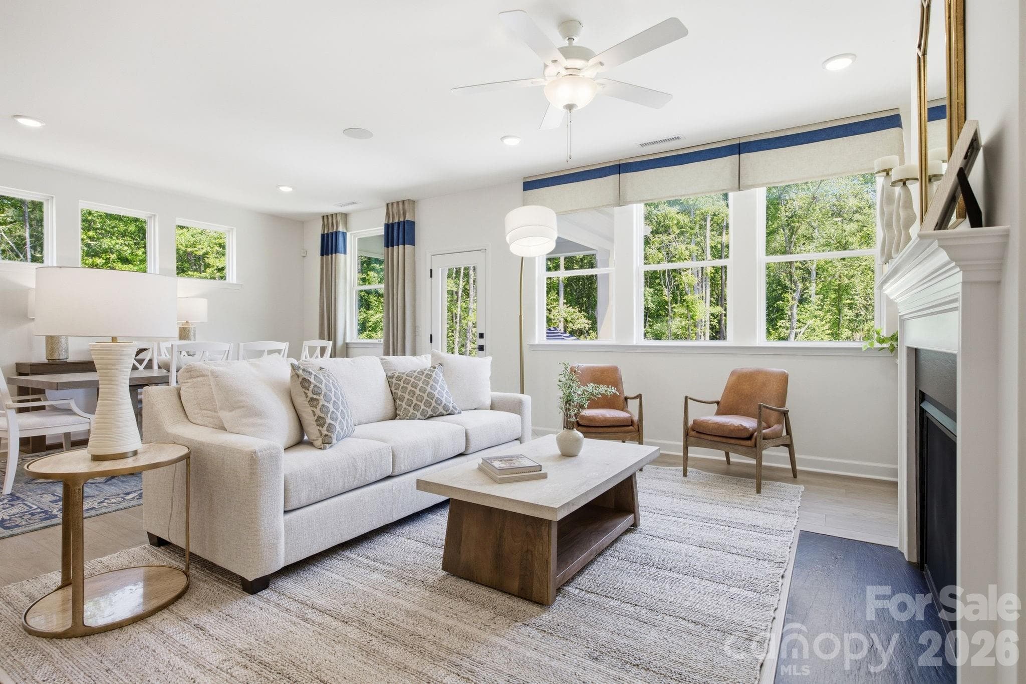 Single Family Residence at 166 Windgate Way, Mooresville, photo 3 of 35