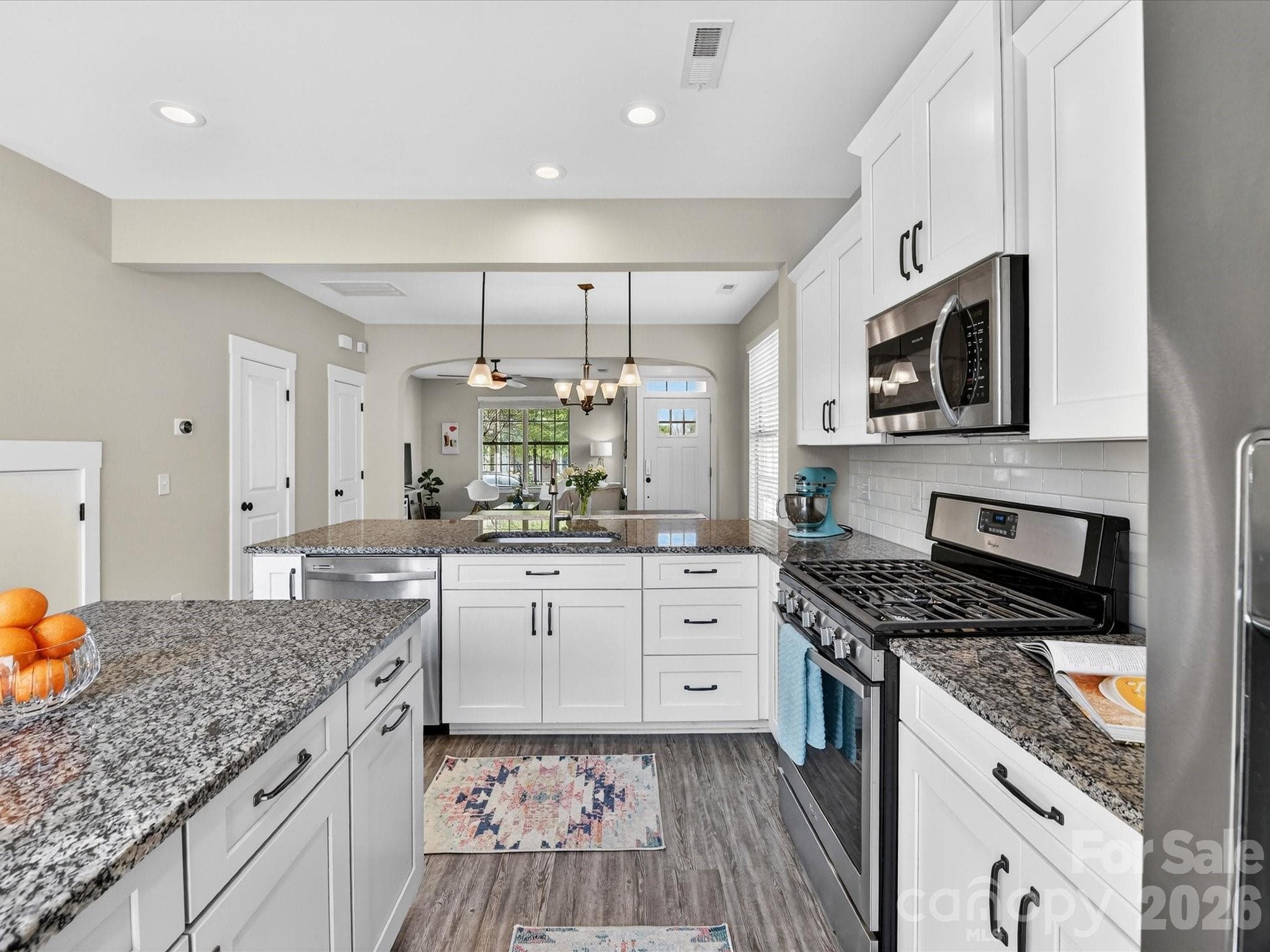 Kitchen view - gas range for cooks! - Charlotte