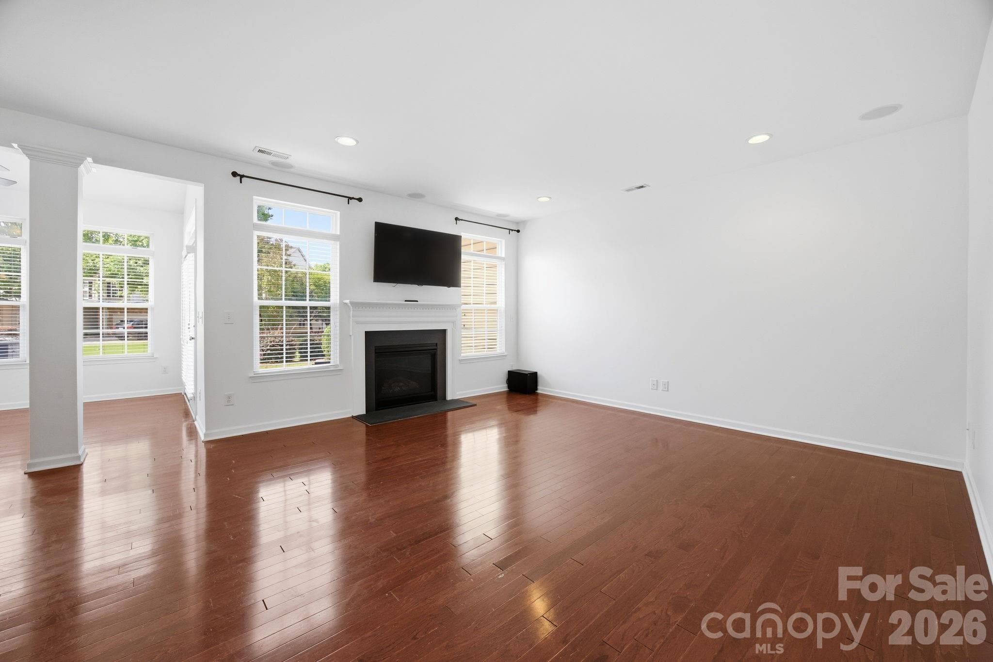 Townhouse at Charlotte, photo 11 of 56