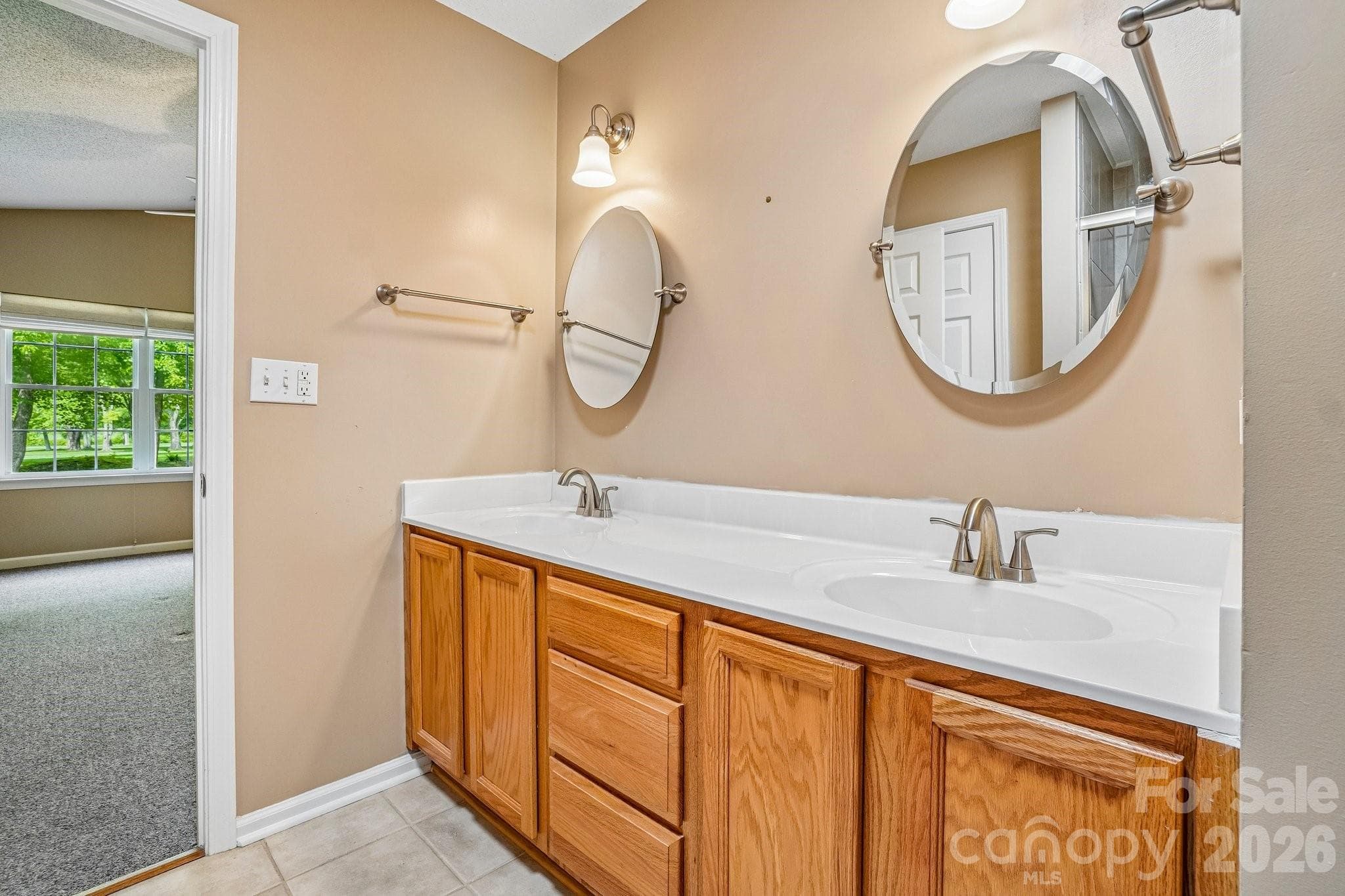 Single Family Residence at 263 Fairway View Drive, Etowah, photo 21 of 39