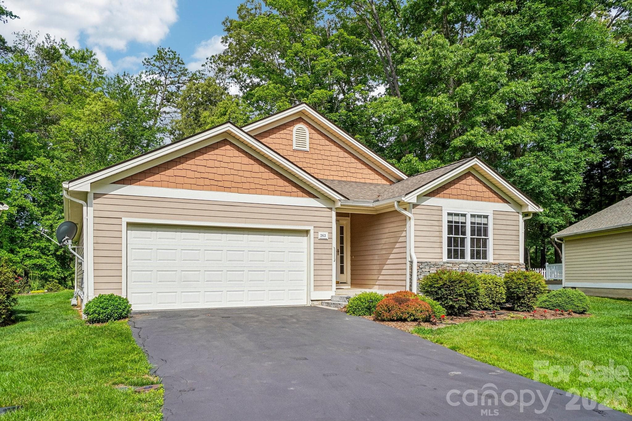 Single Family Residence at 263 Fairway View Drive, Etowah, photo 39 of 39