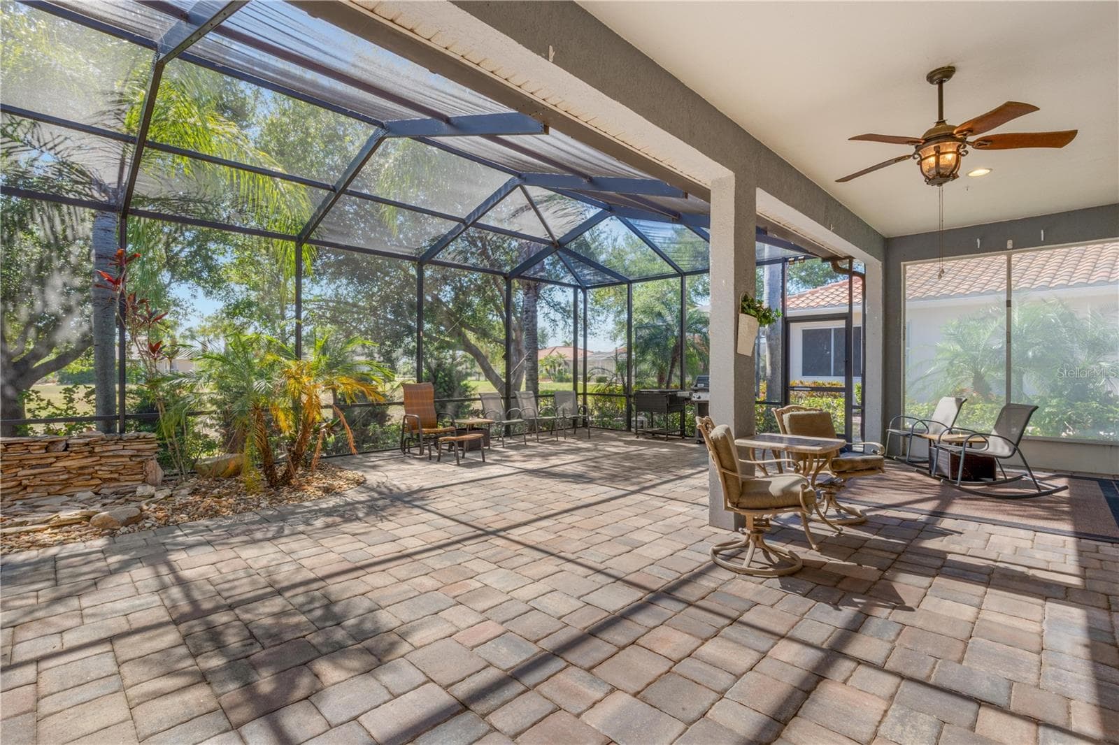 Screened Lanai - 1305 CRYSTAL GREENS DR, SUN CITY CENTER