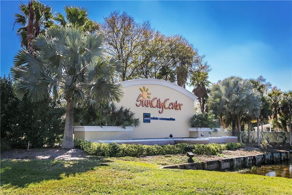 Sun City Center - 1305 CRYSTAL GREENS DR, SUN CITY CENTER