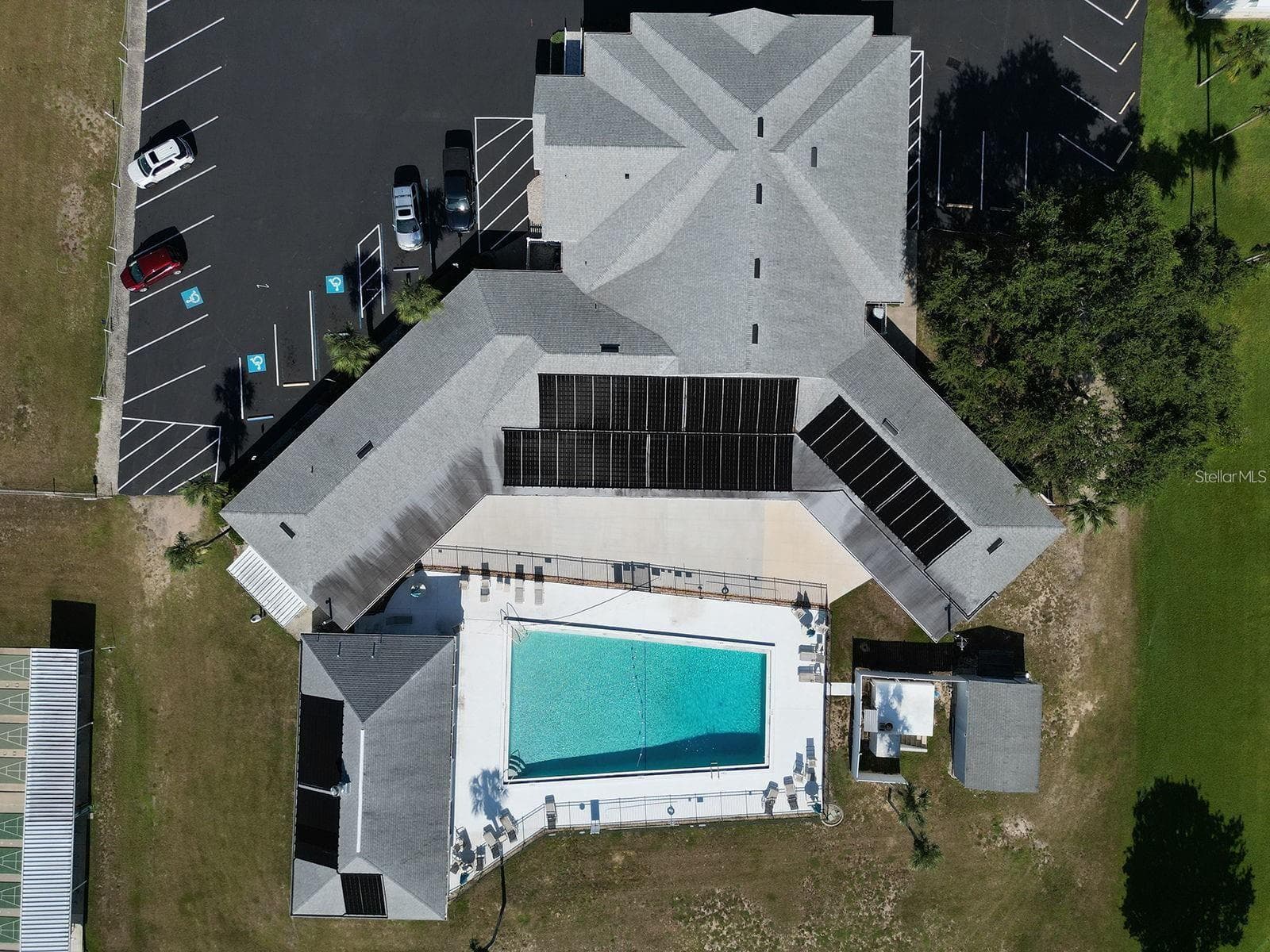 Clubhouse and Pools - 1666 ELKHART CIR, TAVARES