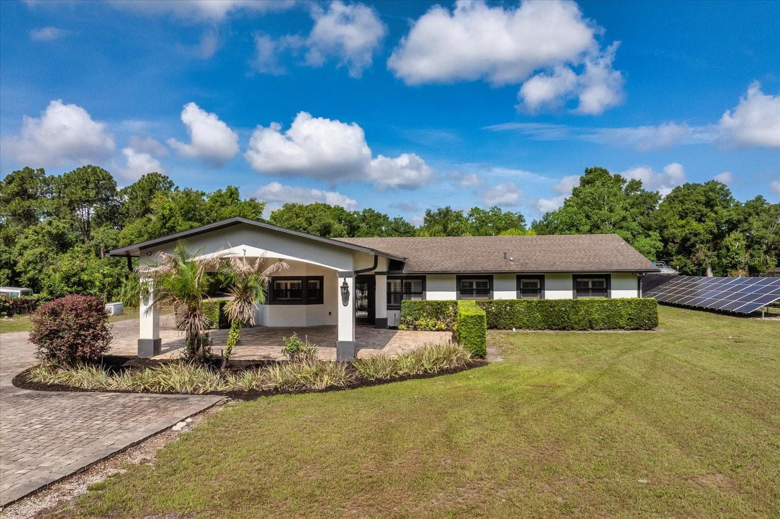 Single Family Residence at 524 EDEN PARK, ALTAMONTE SPRINGS, photo 4 of 56