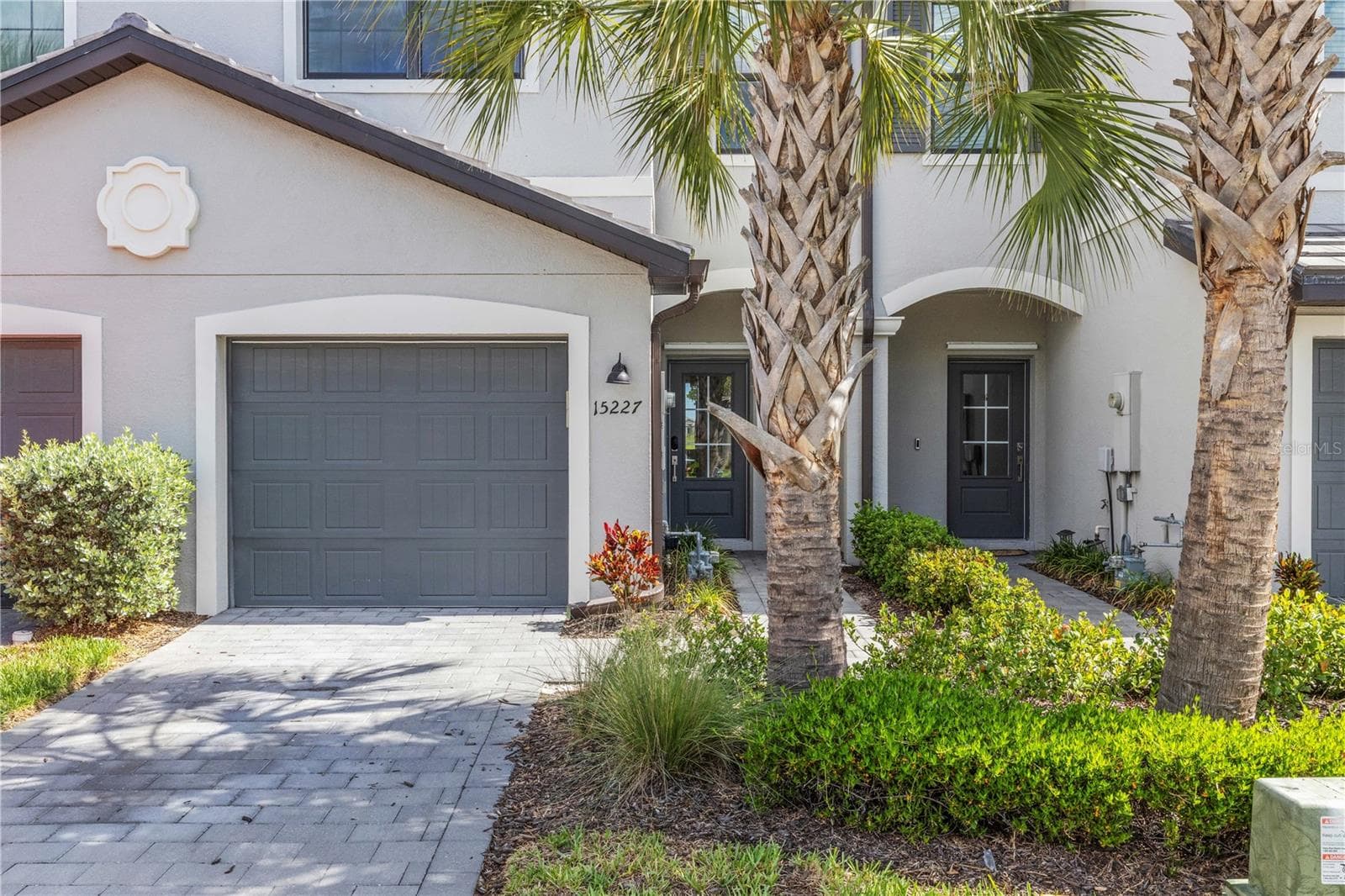 Townhouse at 15227 SUNNY DAY DR, BRADENTON, photo 2 of 43
