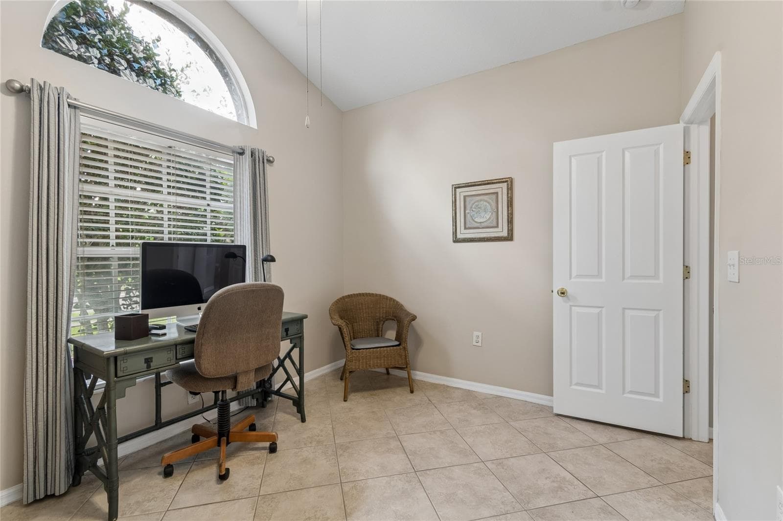 Bedroom #2 with half moon window - 30600 NICKERSON LOOP, WESLEY CHAPEL