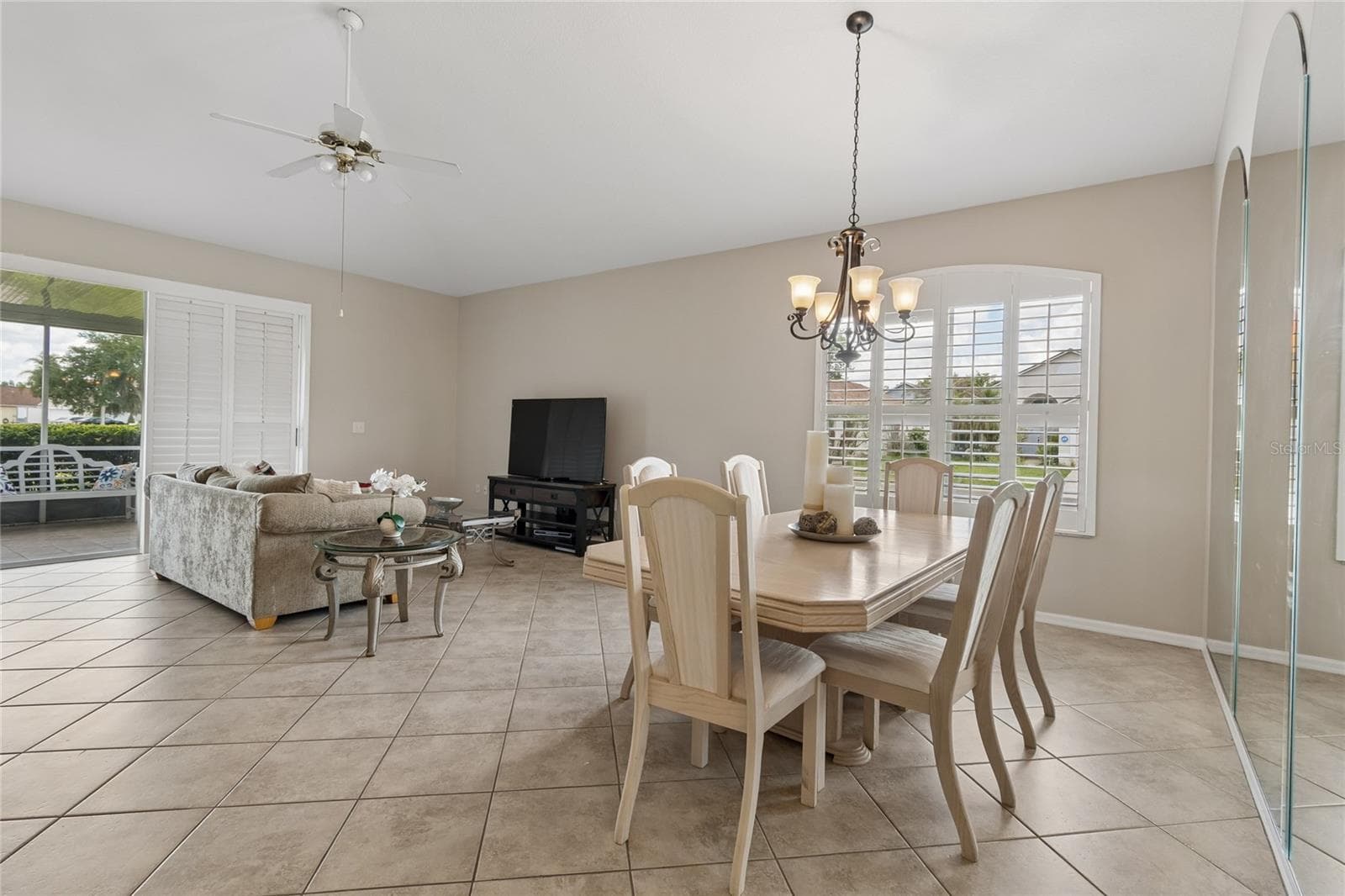 Vaulted Ceilings Open concept - 30600 NICKERSON LOOP, WESLEY CHAPEL