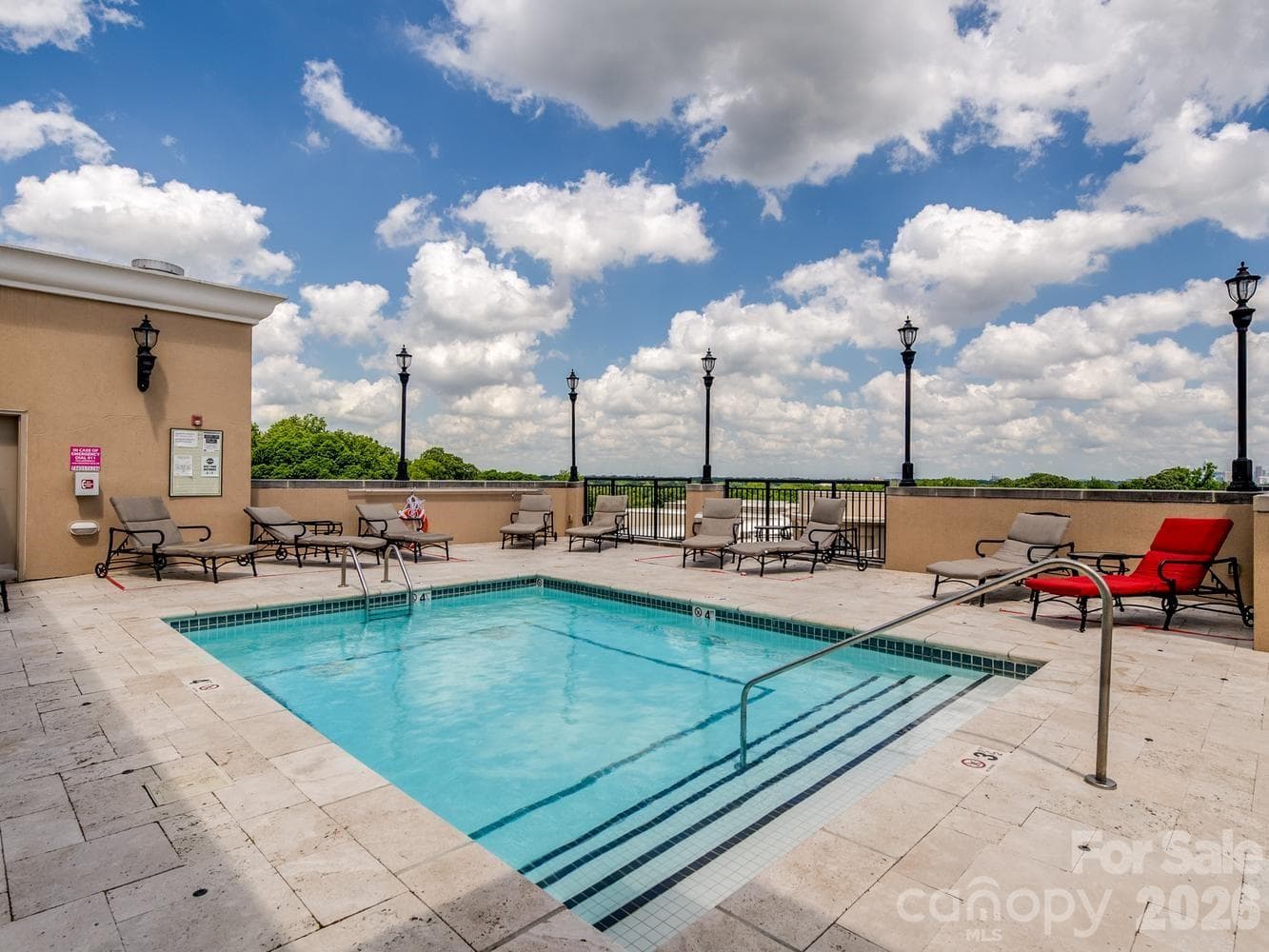 Piedmont Row Residential rooftop pool (currently closed for maintenance) - 4625 Piedmont Row Drive, Charlotte