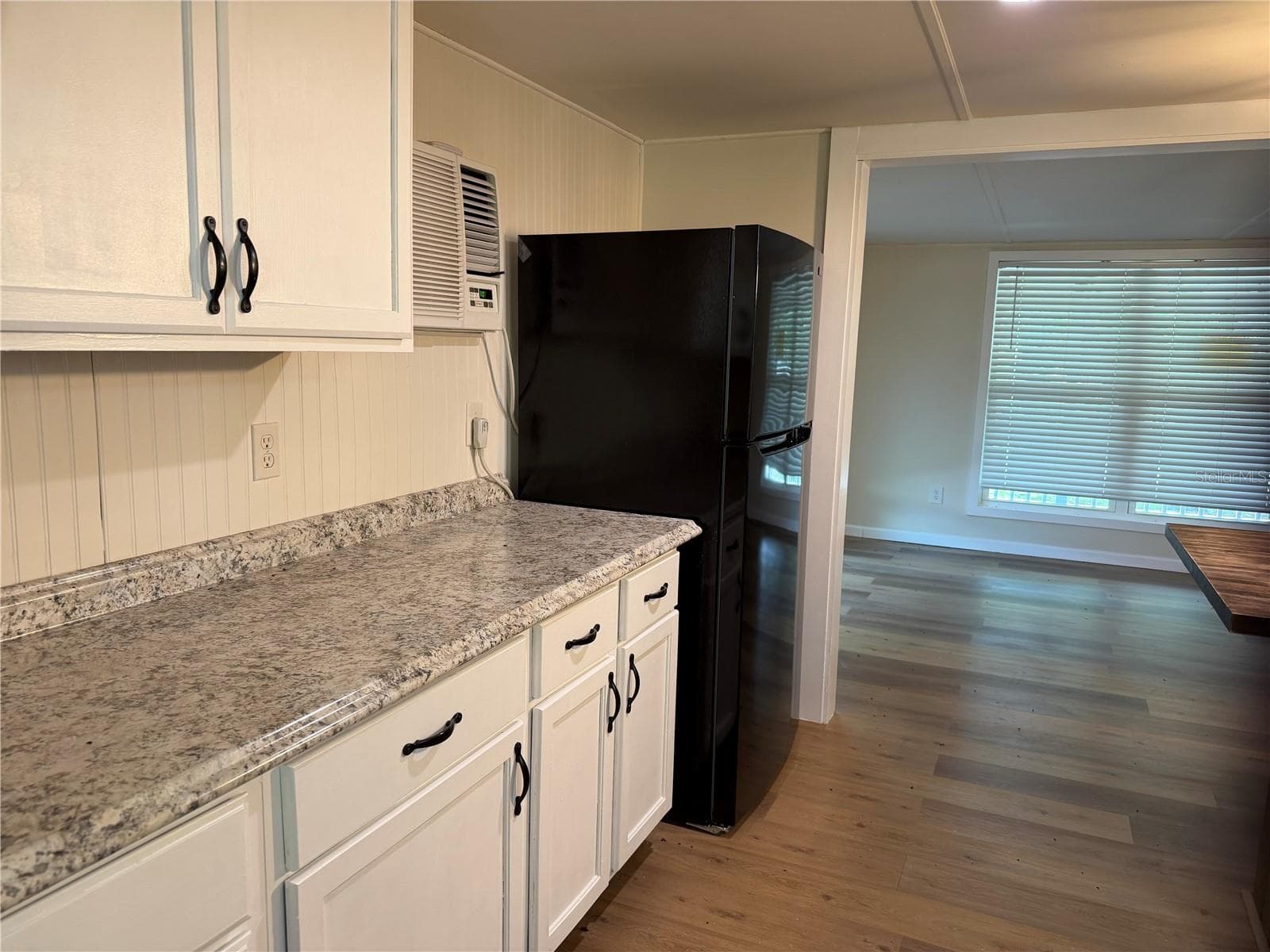 Mobile Home at 8732 CR 647 S, BUSHNELL, photo 9 of 25