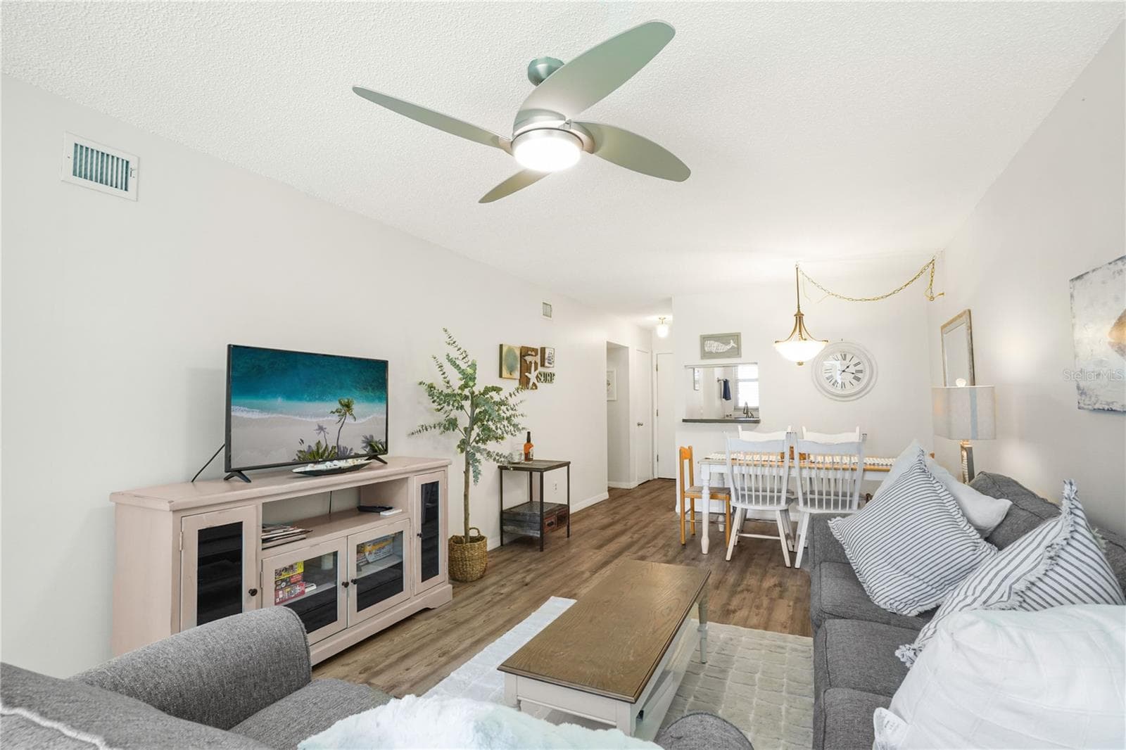 Condominium at 5673 MIDNIGHT PASS RD #201, SARASOTA, photo 11 of 40