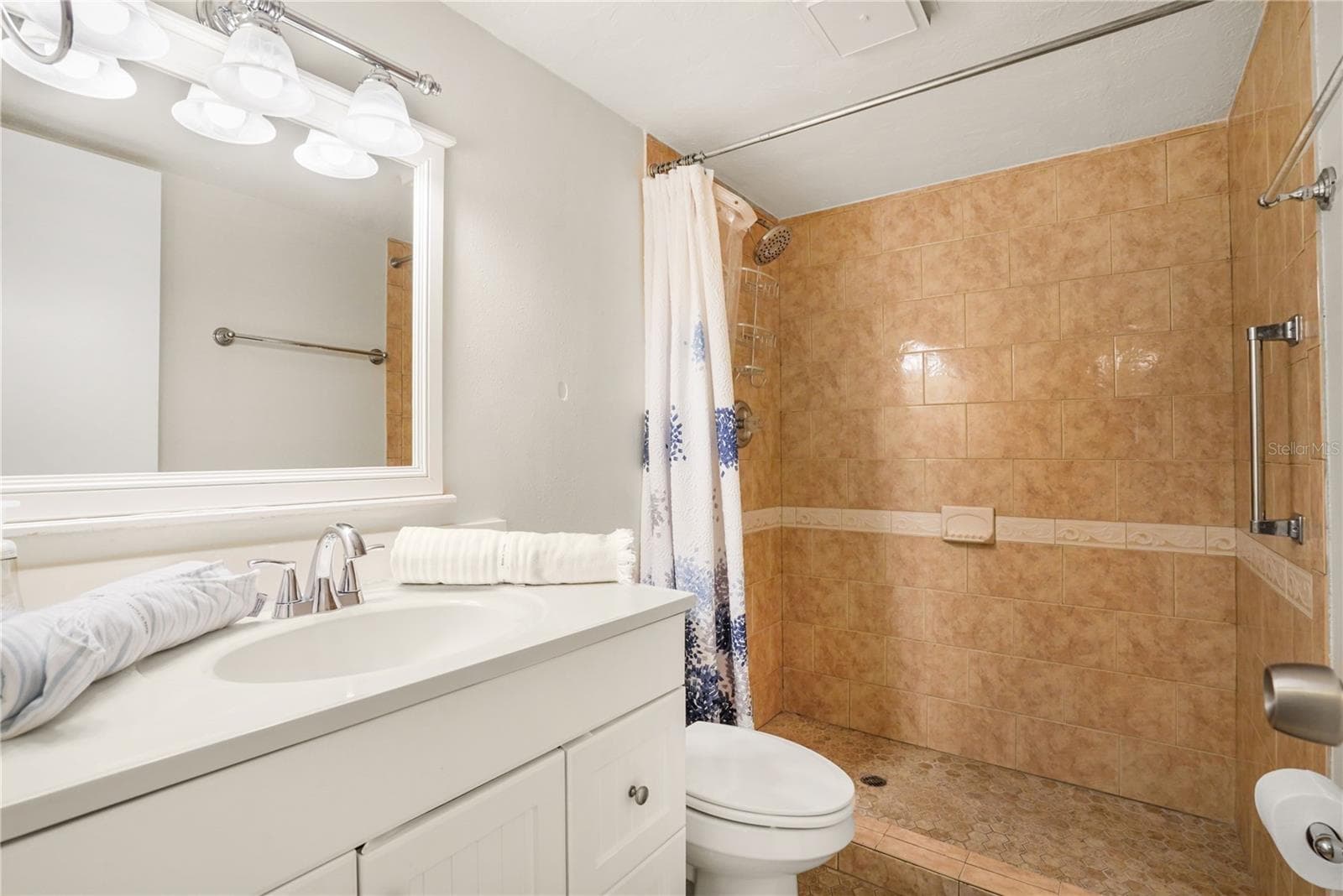 Condominium at 5673 MIDNIGHT PASS RD #201, SARASOTA, photo 28 of 40