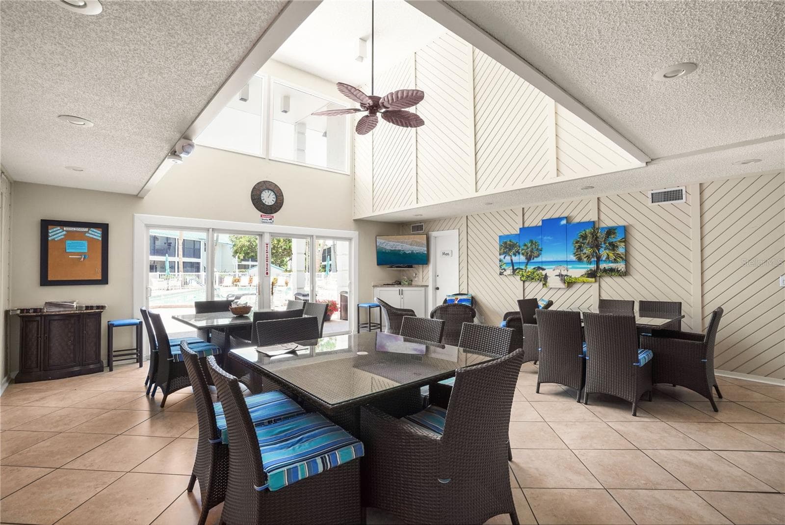 Condominium at 5673 MIDNIGHT PASS RD #201, SARASOTA, photo 34 of 40