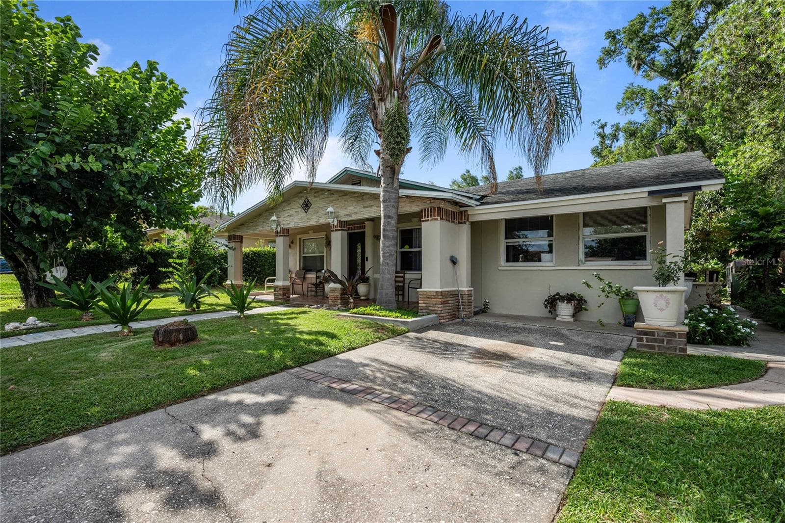 Single Family Residence at 37253 SAFARI DR, DADE CITY, photo 4 of 33