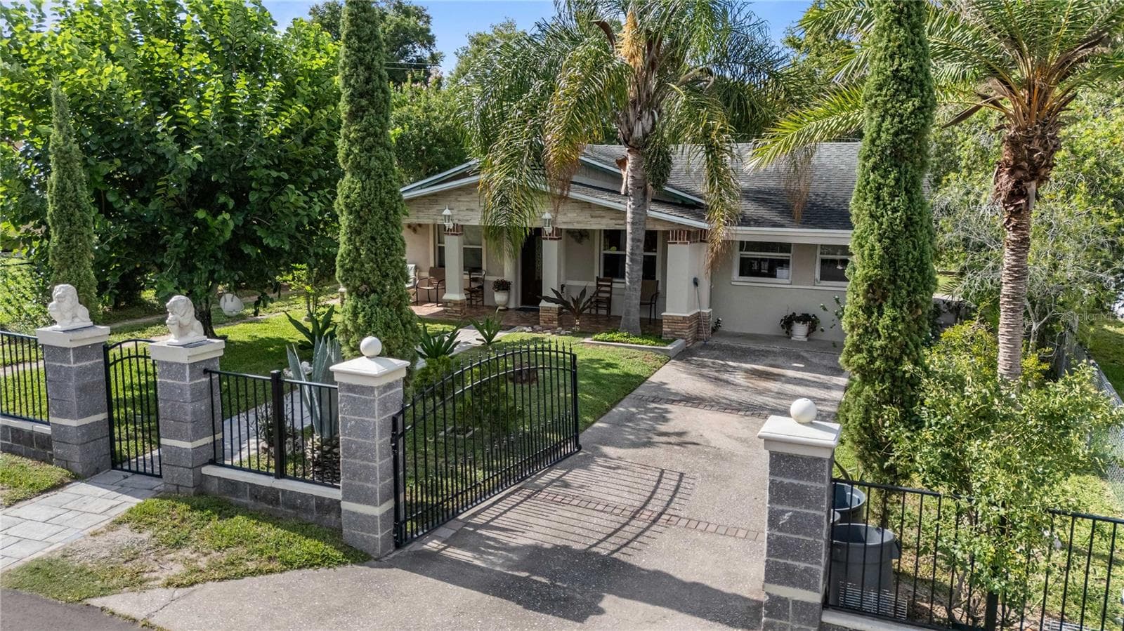 Single Family Residence at 37253 SAFARI DR, DADE CITY, photo 7 of 33