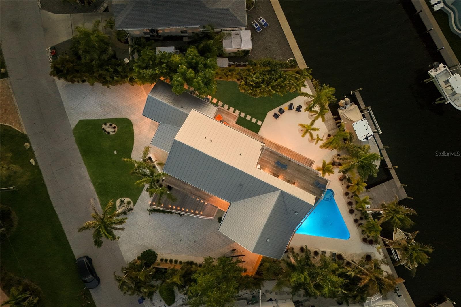 Single Family Residence at 511 59TH ST, BRADENTON BEACH, photo 26 of 91