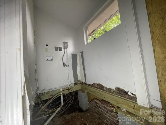 Single Family Residence at Charlotte, photo 4 of 8