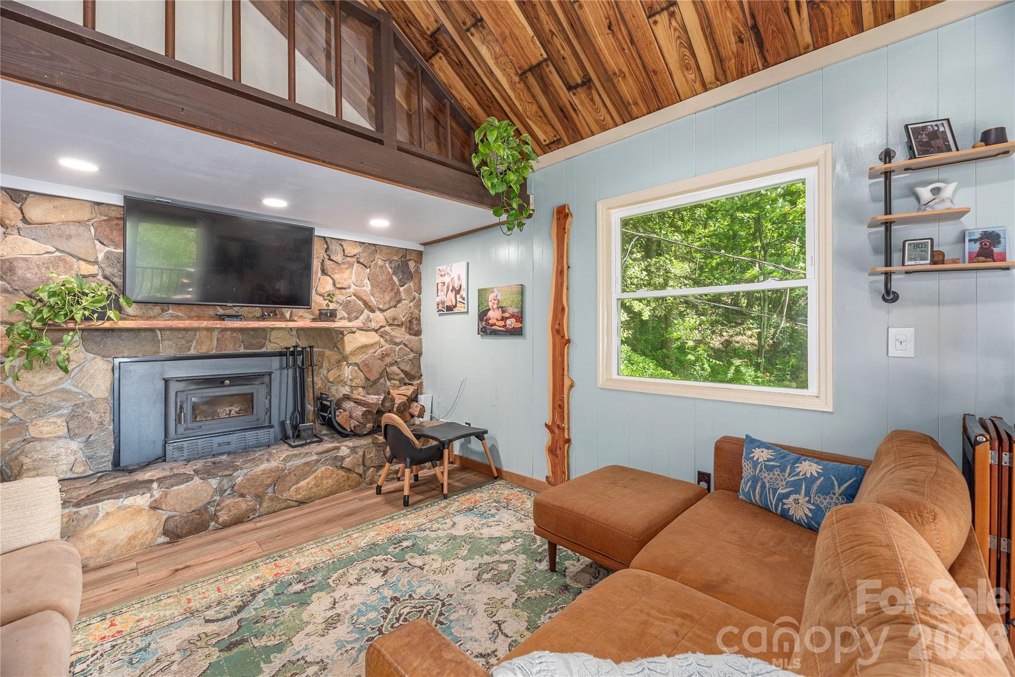 Single Family Residence at Mars Hill, photo 8 of 36