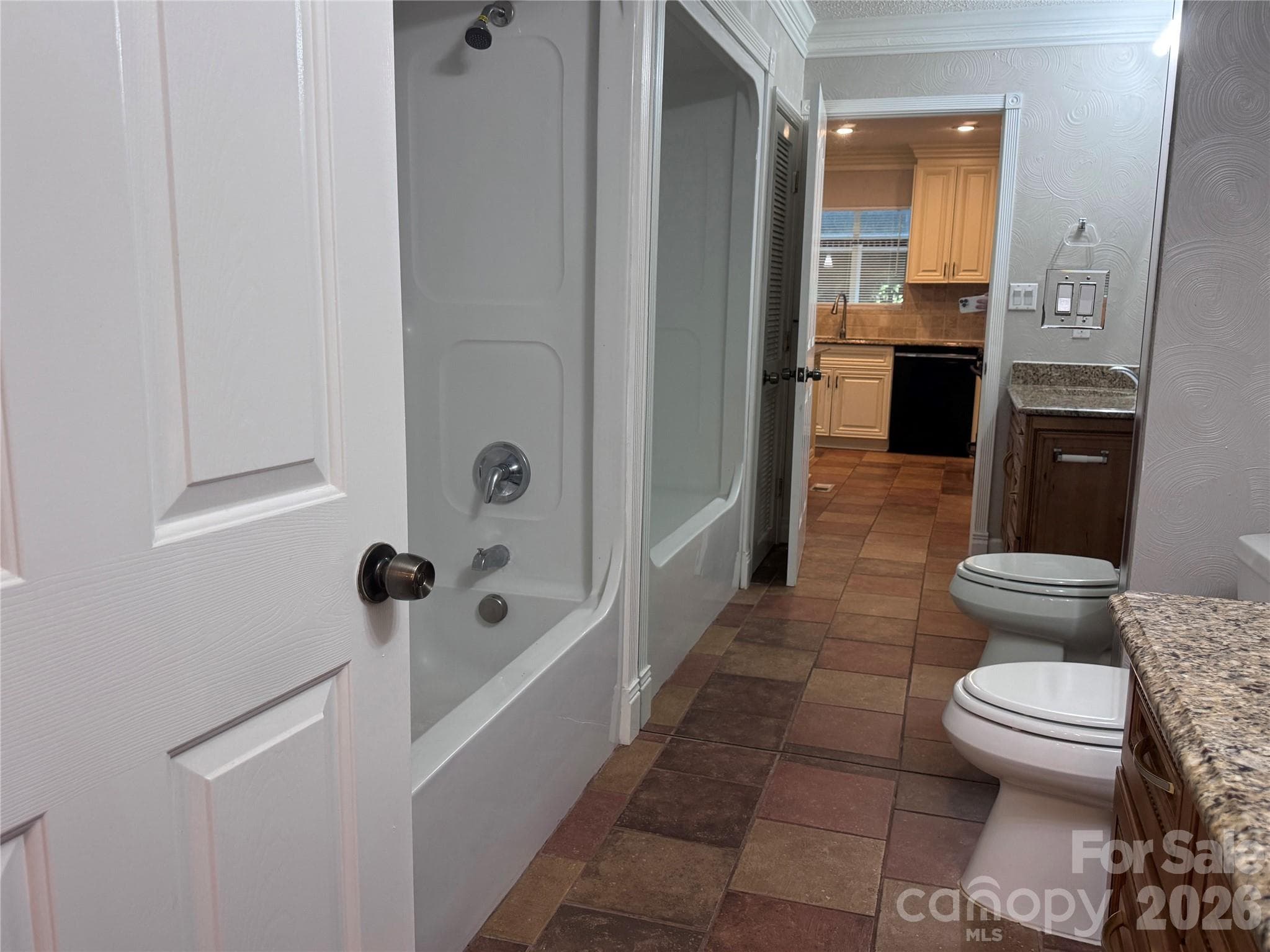 Guest Full Bath - 21123 Rio Oro Drive, Cornelius
